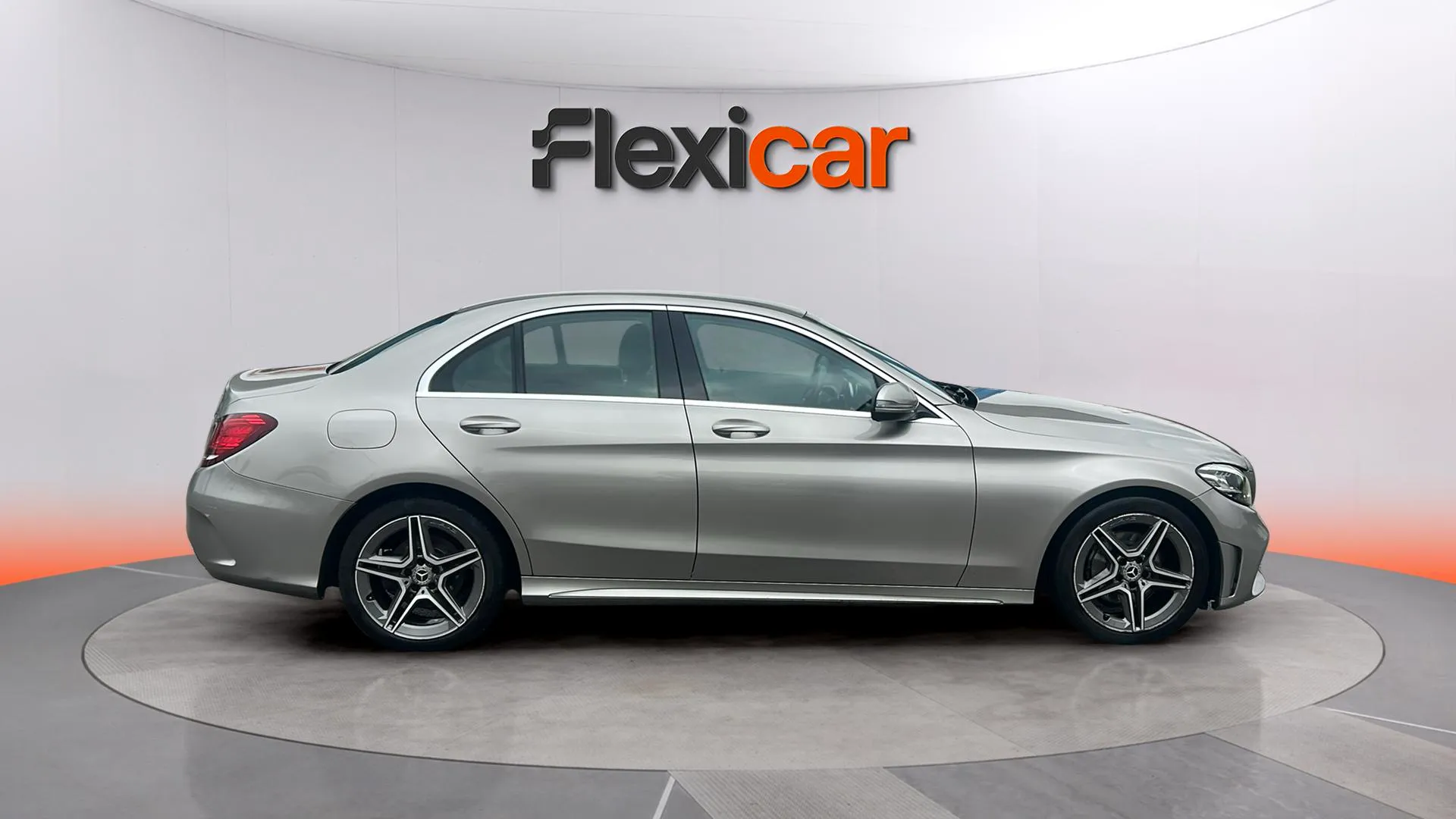 Mercedes-Benz Clase C C 220 d - foto 7