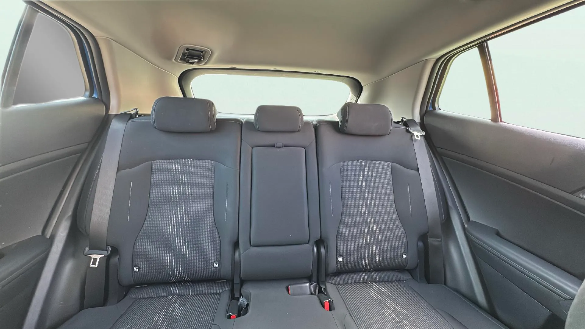 Kia Sportage 1.6 T-GDi HEV Drive 4x2 - foto 11