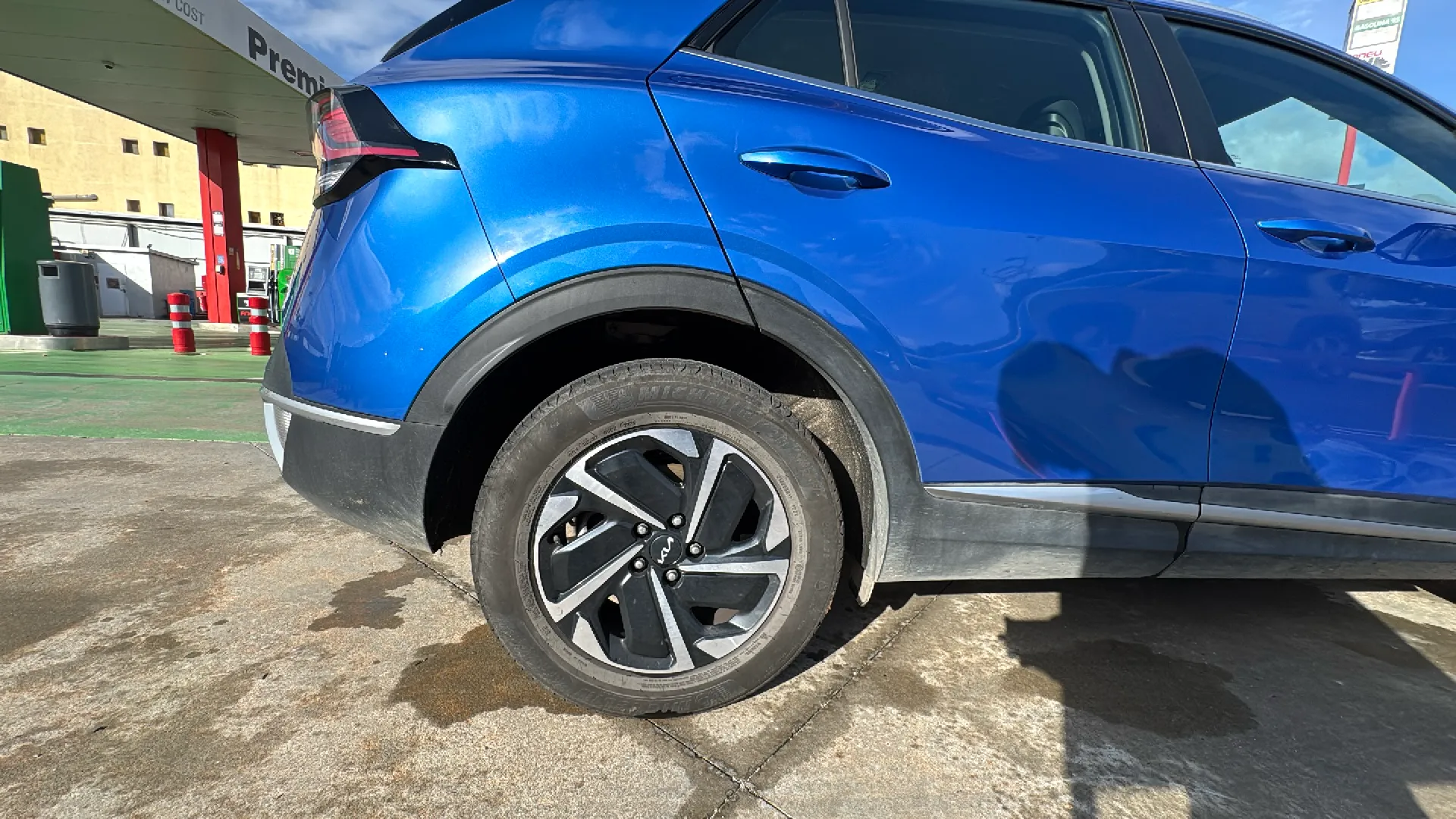 Kia Sportage 1.6 T-GDi HEV Drive 4x2 - foto 13