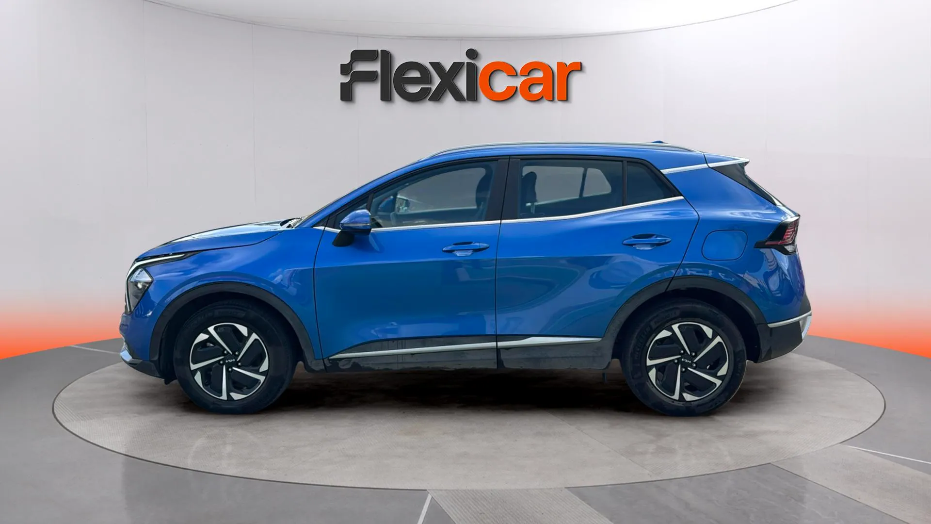 Kia Sportage 1.6 T-GDi HEV Drive 4x2 - foto 3
