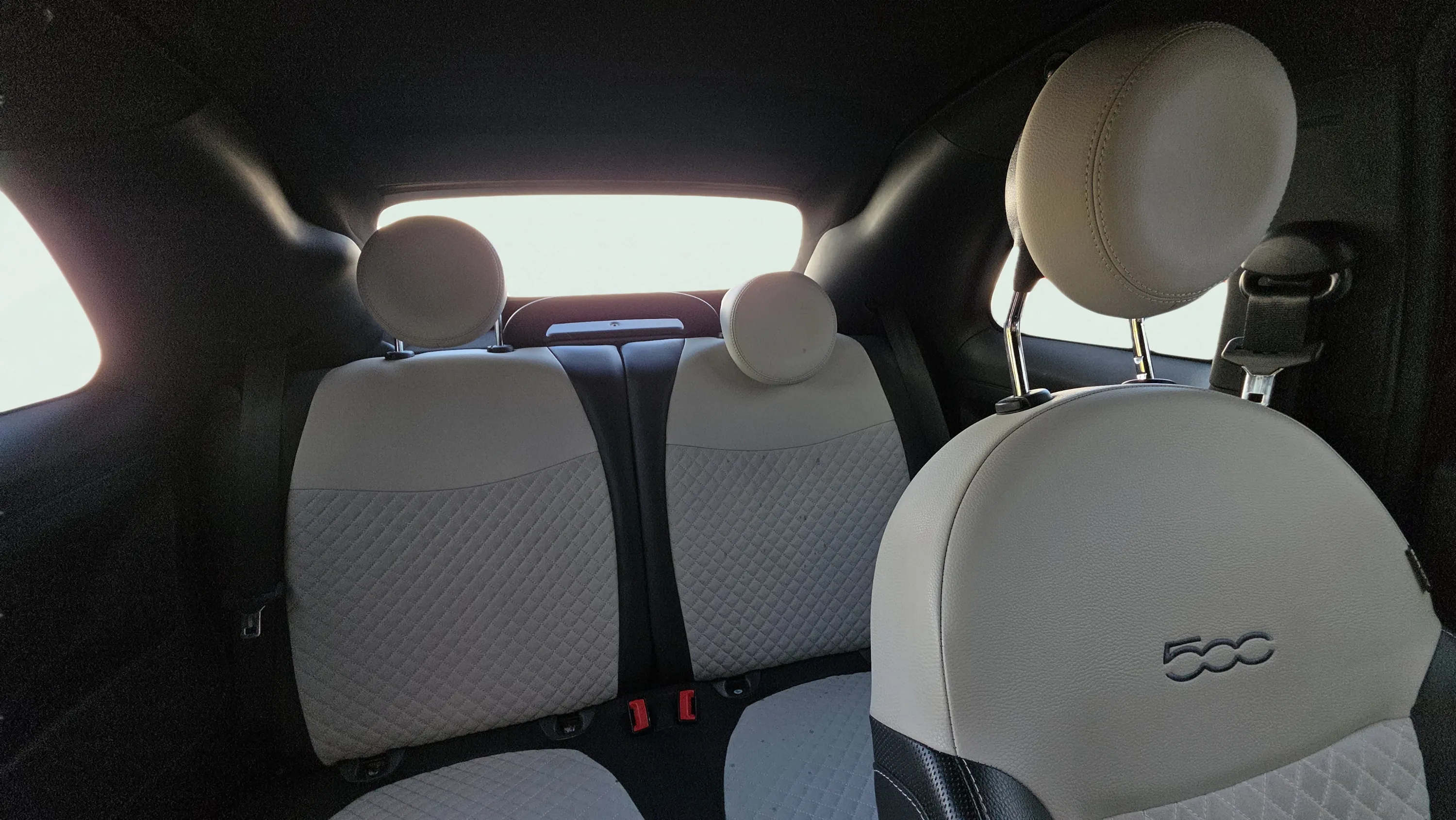 Fiat 500 Dolcevita 1.0 Hybrid - foto 9