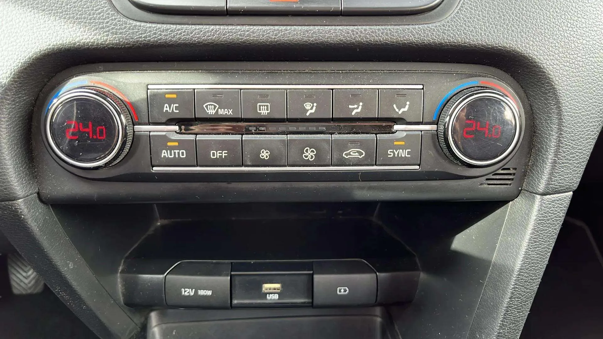 Kia Ceed 1.0 T-GDi Drive - foto 25