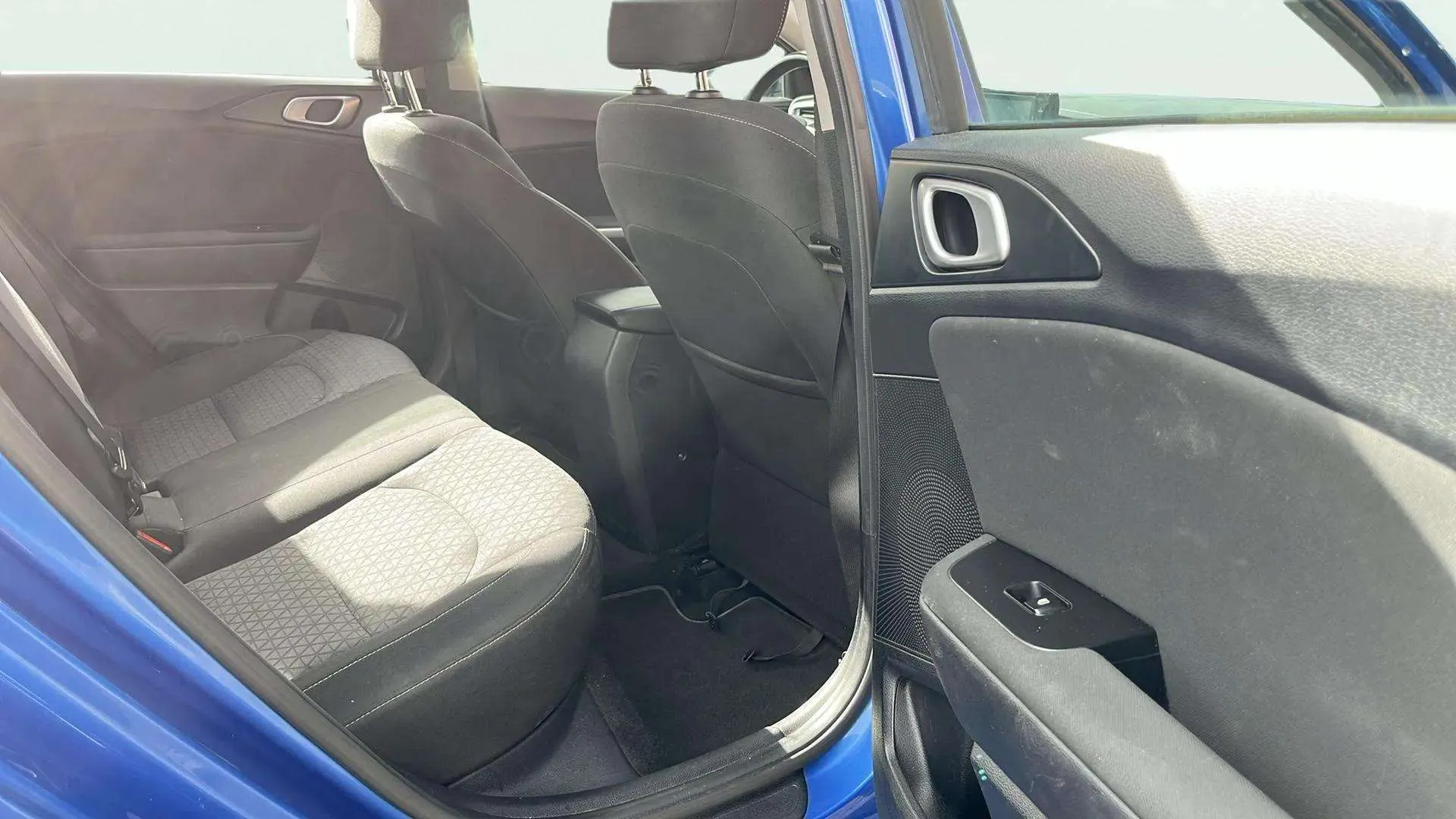 Kia Ceed 1.0 T-GDi Drive - foto 14