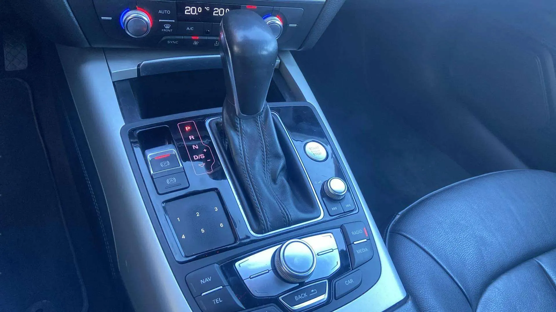 Audi A7 Sportback 3.0 TDI ultra S tron - foto 16