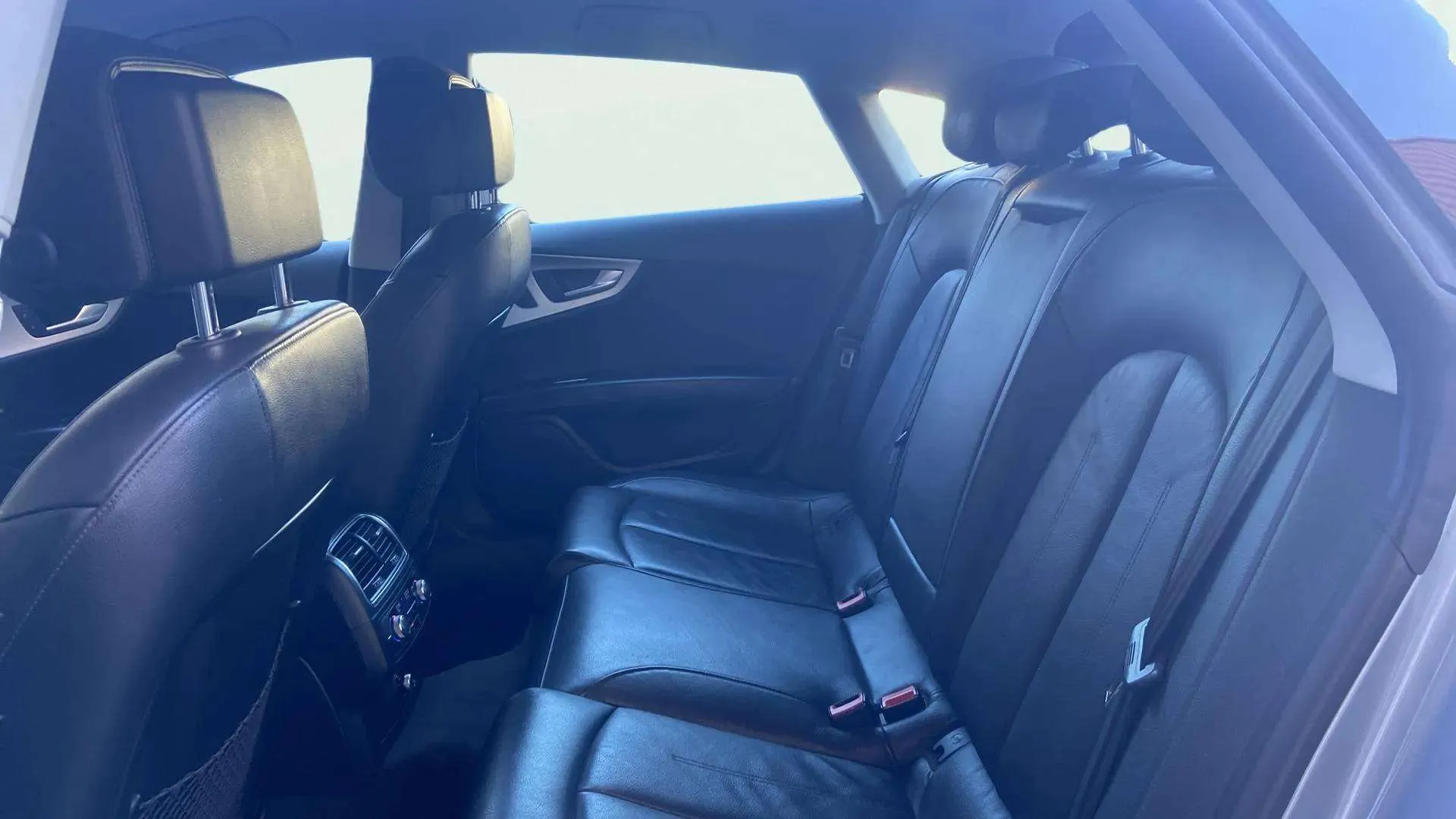 Audi A7 Sportback 3.0 TDI ultra S tron - foto 23