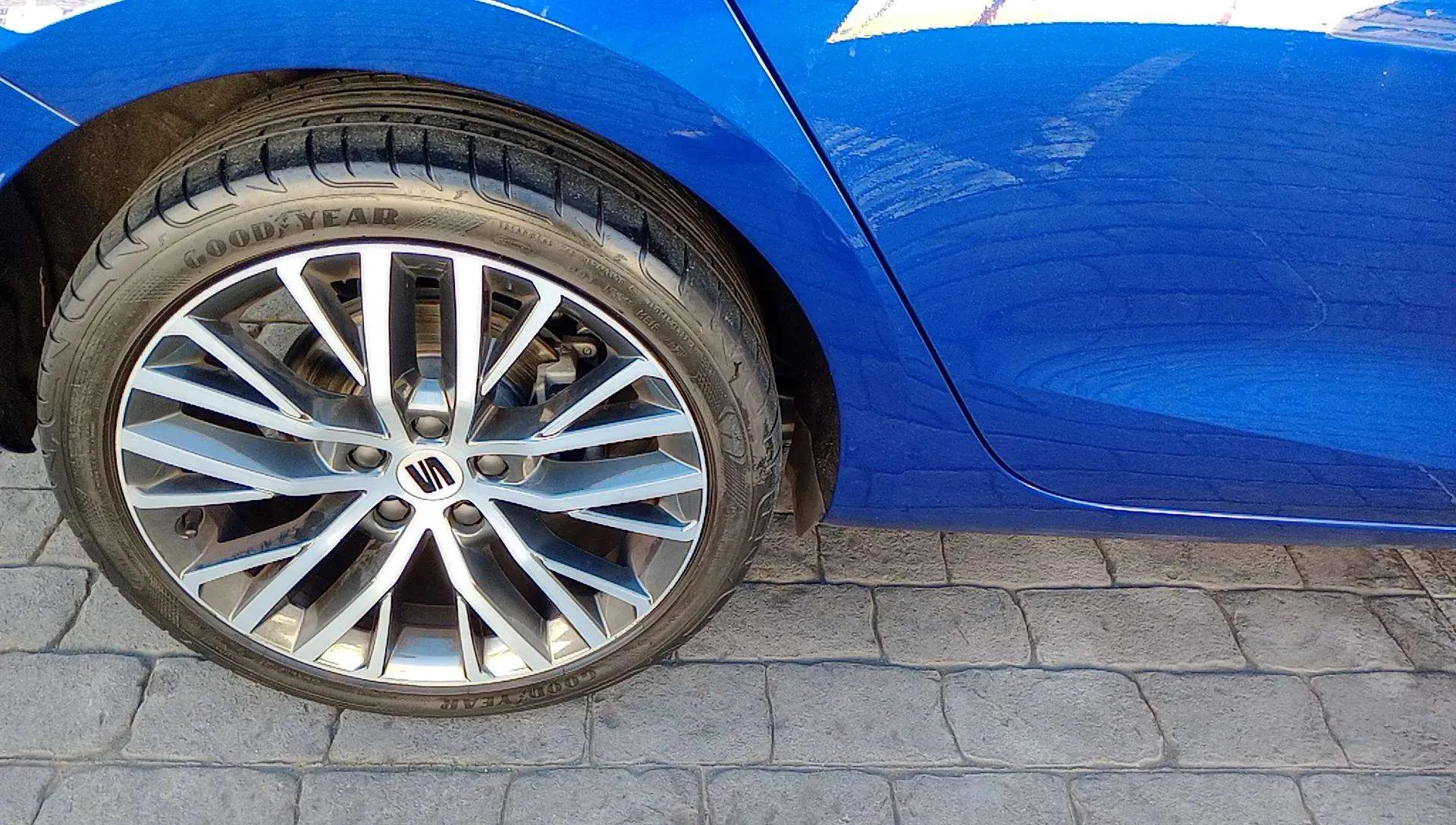 SEAT León 1.4 e-Hybrid DSG-6 Xcellence Go XL - foto 17