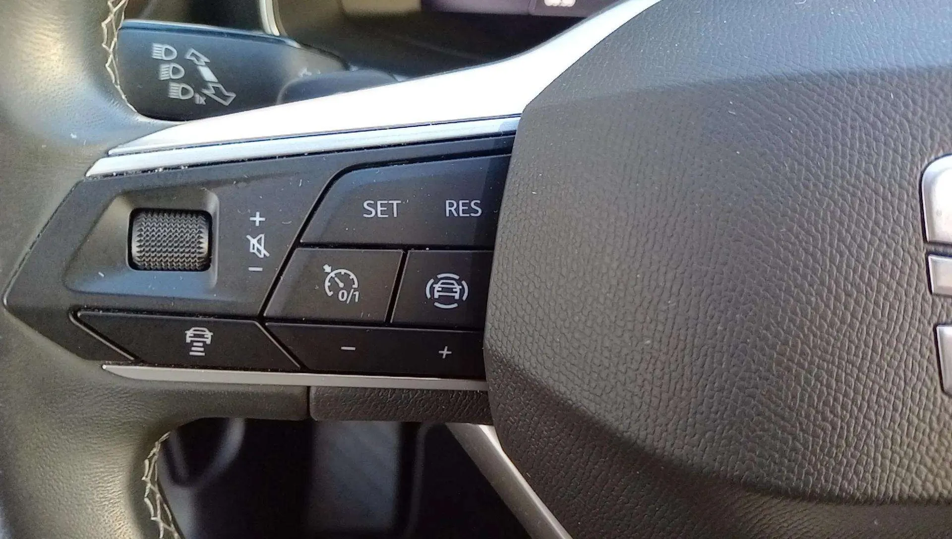 SEAT León 1.4 e-Hybrid DSG-6 Xcellence Go XL - foto 13