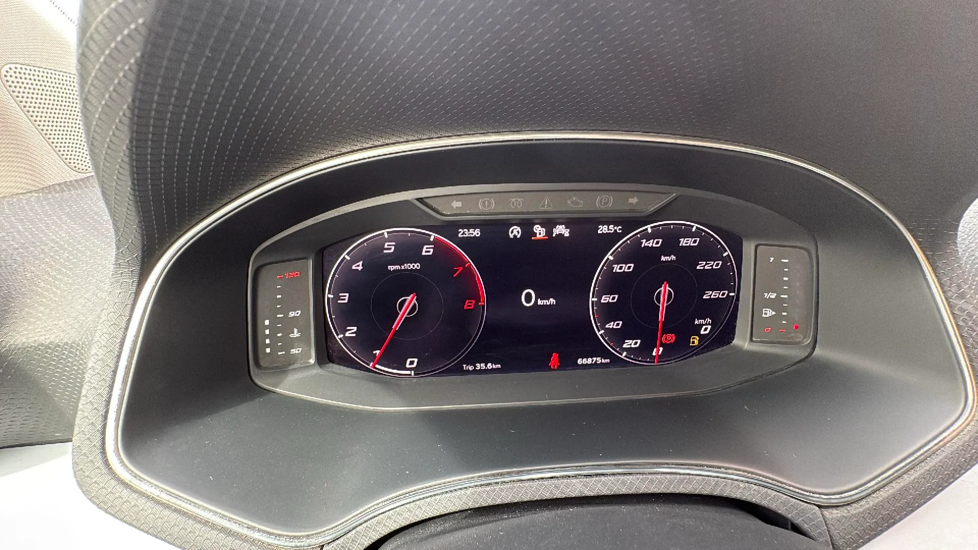 SEAT Arona 1.0 TSI Style Plus - foto 23