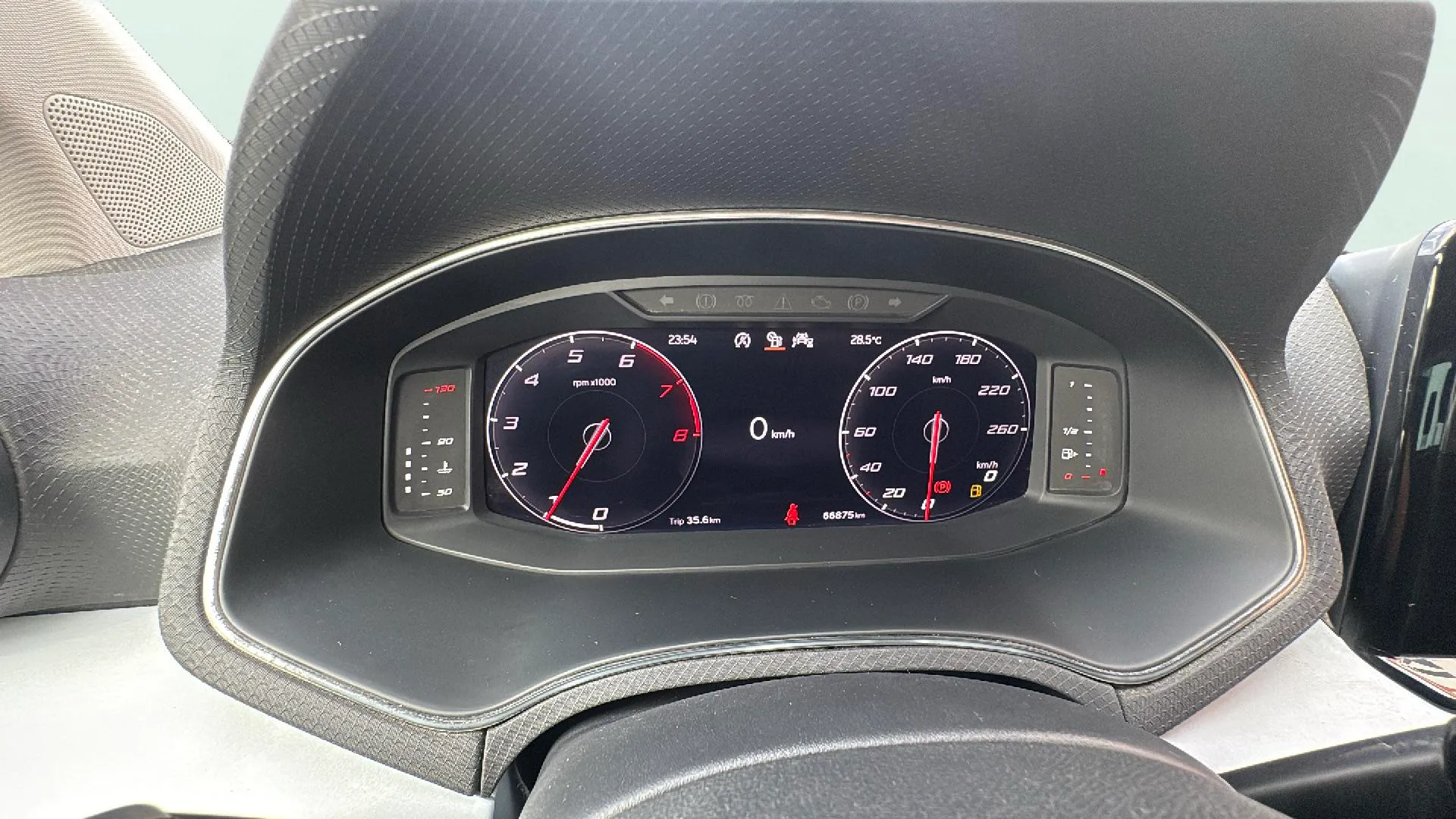 SEAT Arona 1.0 TSI Style Plus - foto 17