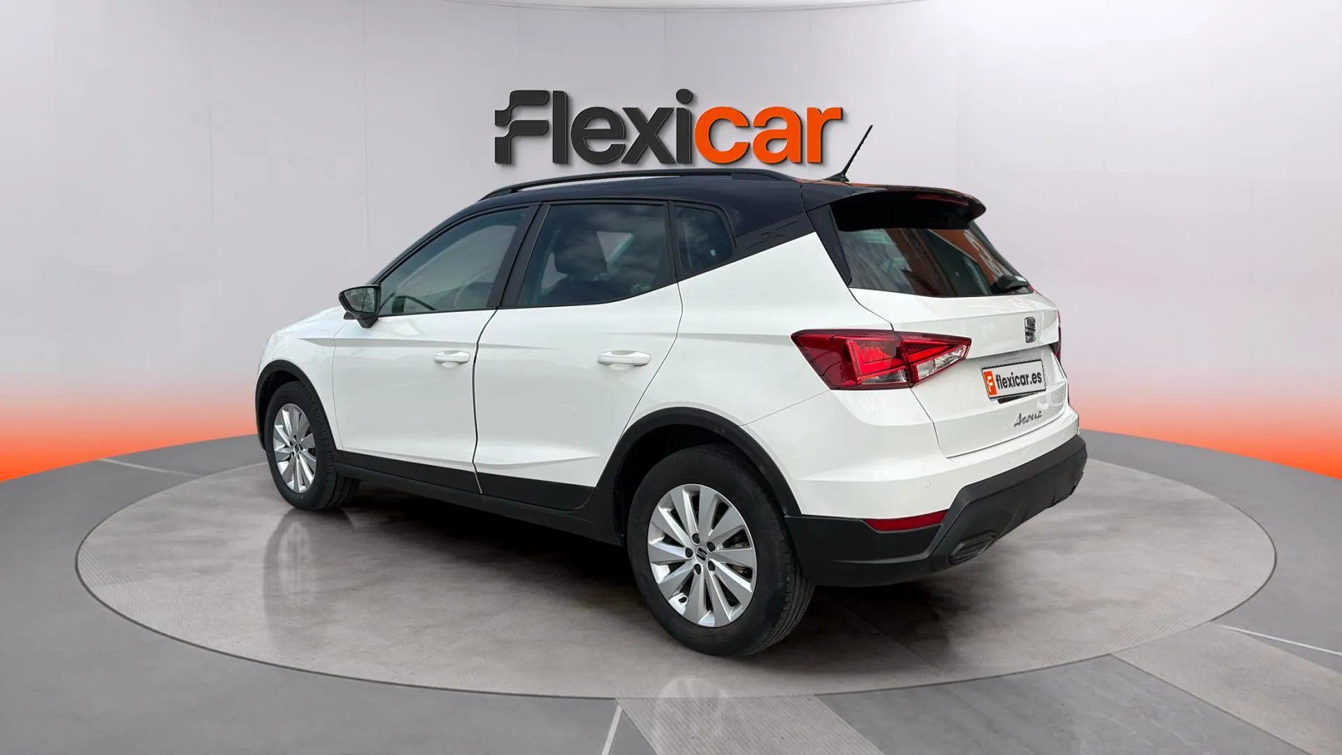 SEAT Arona 1.0 TSI Style Plus - foto 5