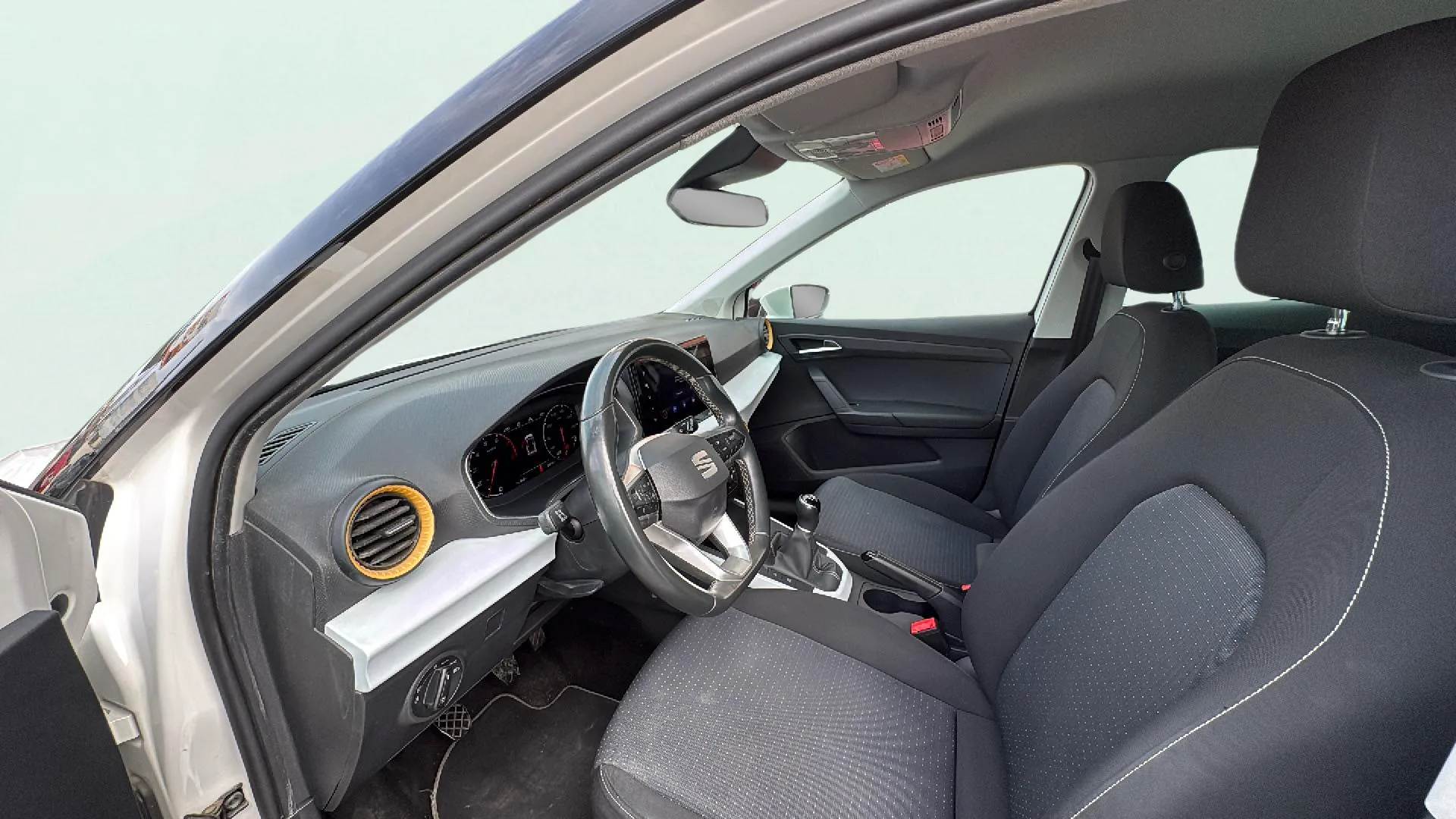 SEAT Arona 1.0 TSI Style Plus - foto 10
