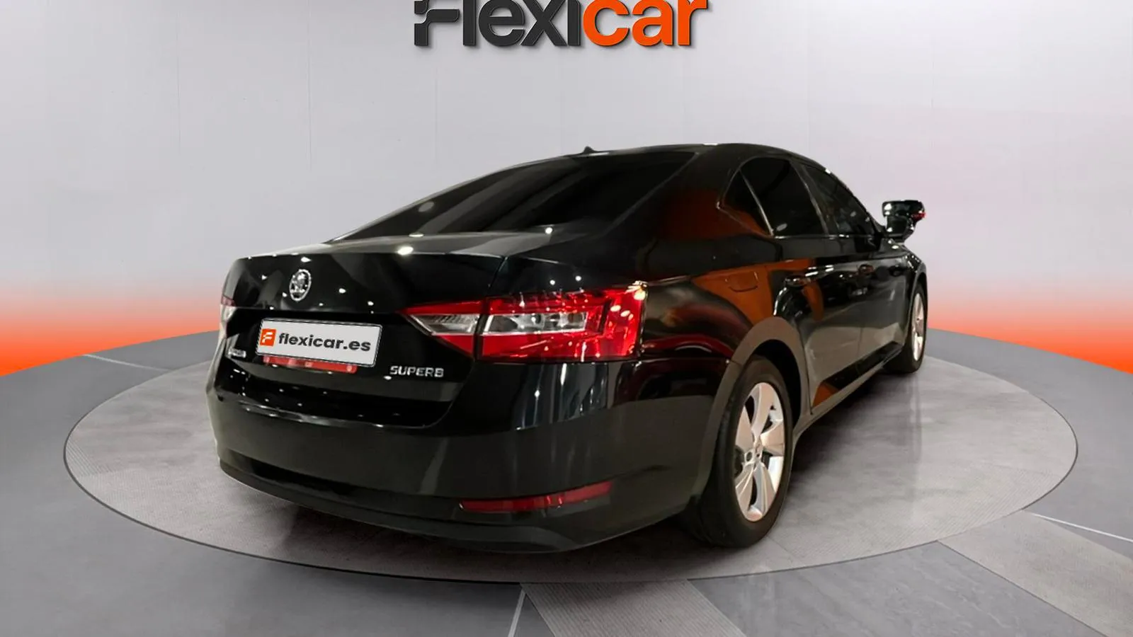 Škoda Superb 2.0 TDI AdBlue tech DSG Style - foto 6