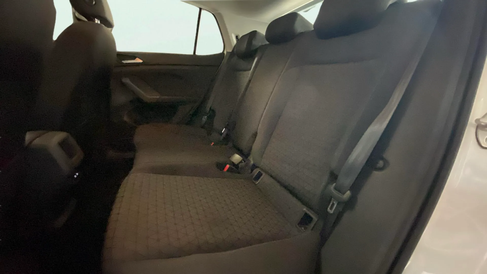 Volkswagen T-Cross Advance 1.0 TSI DSG - foto 11