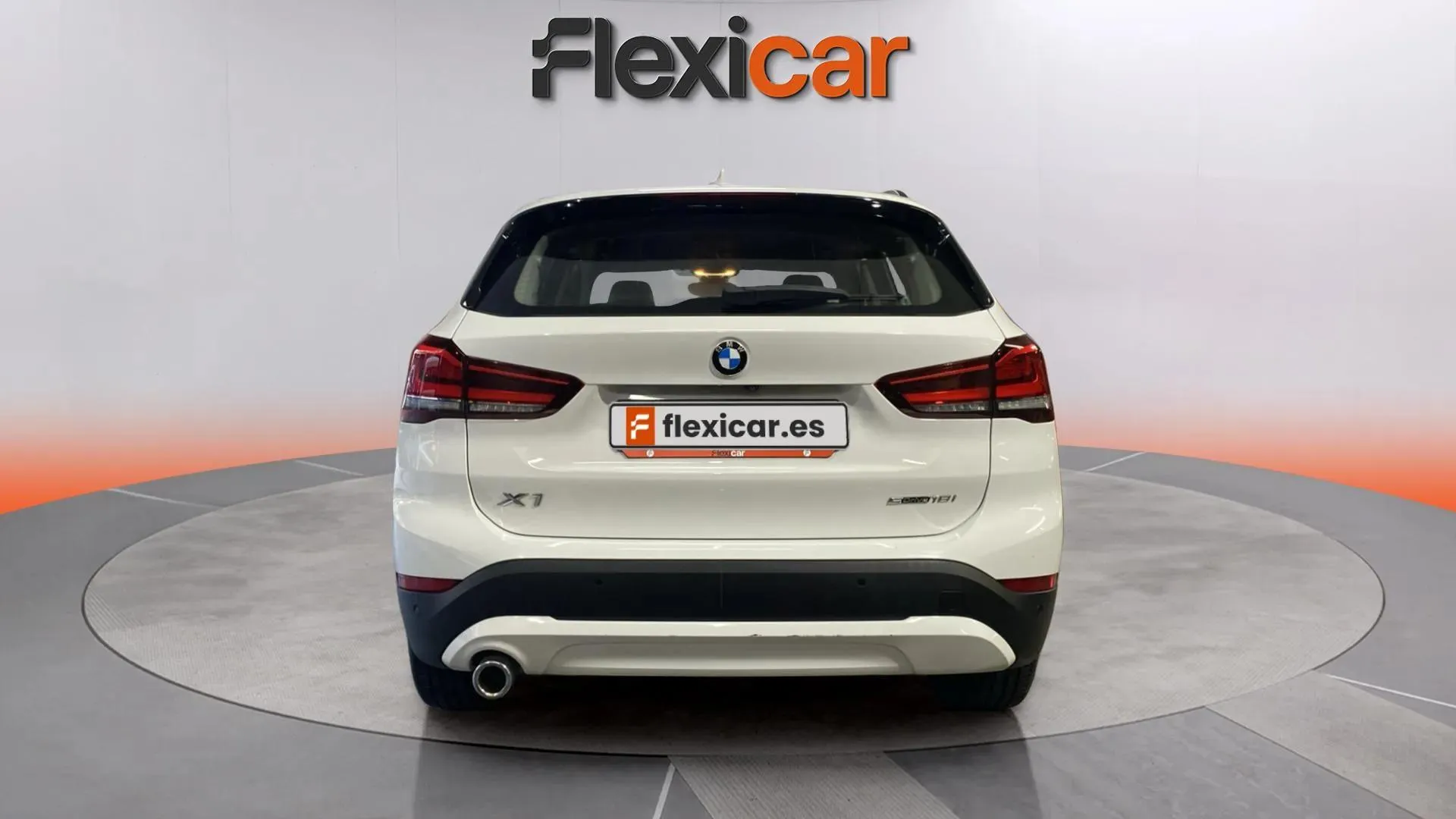 BMW X1 sDrive18i - foto 6