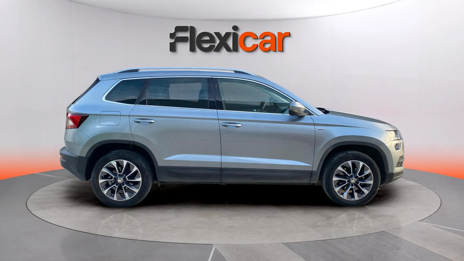 Škoda Karoq 1.6 TDI 125 Aniversario - foto 7