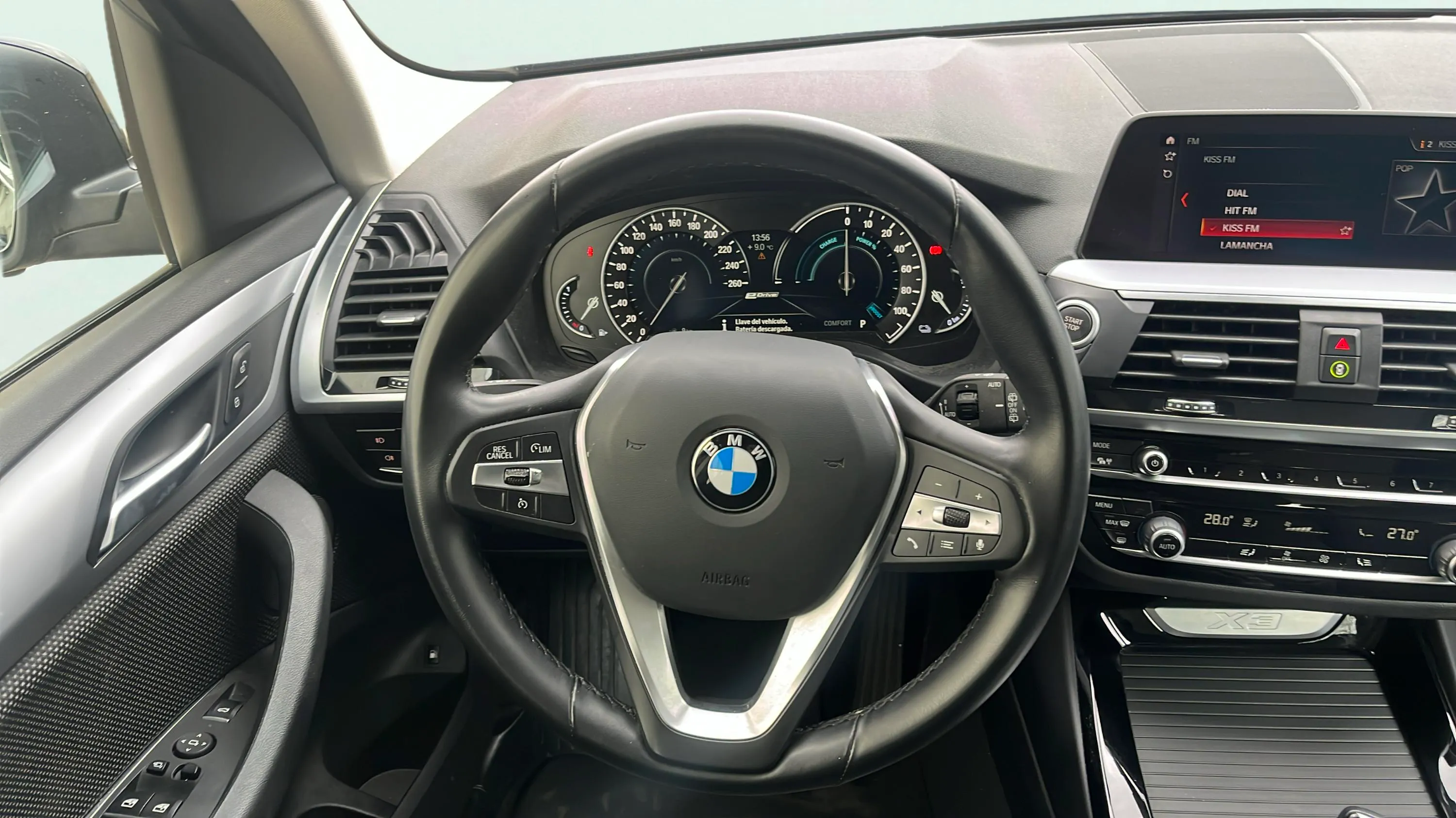 BMW X3 xDrive30e - foto 13