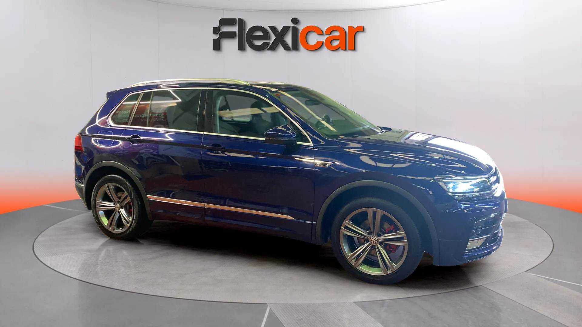 Volkswagen Tiguan Sport 2.0 TDI BMT DSG - foto 10