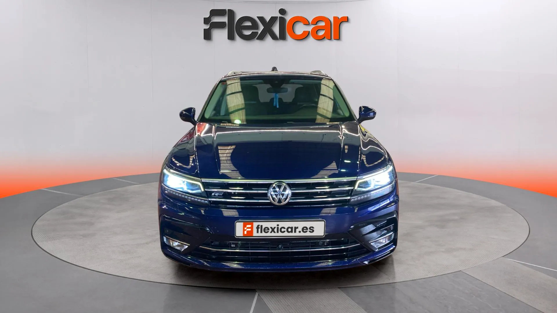 Volkswagen Tiguan Sport 2.0 TDI BMT DSG - foto 11