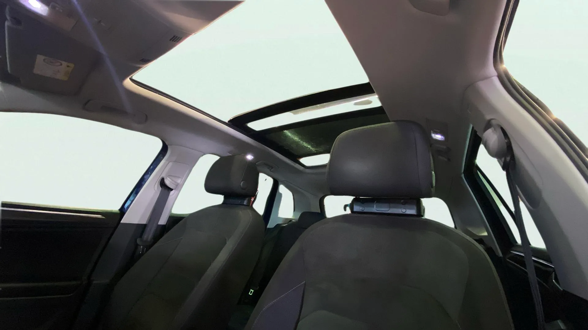 Volkswagen Tiguan Sport 2.0 TDI BMT DSG - foto 27