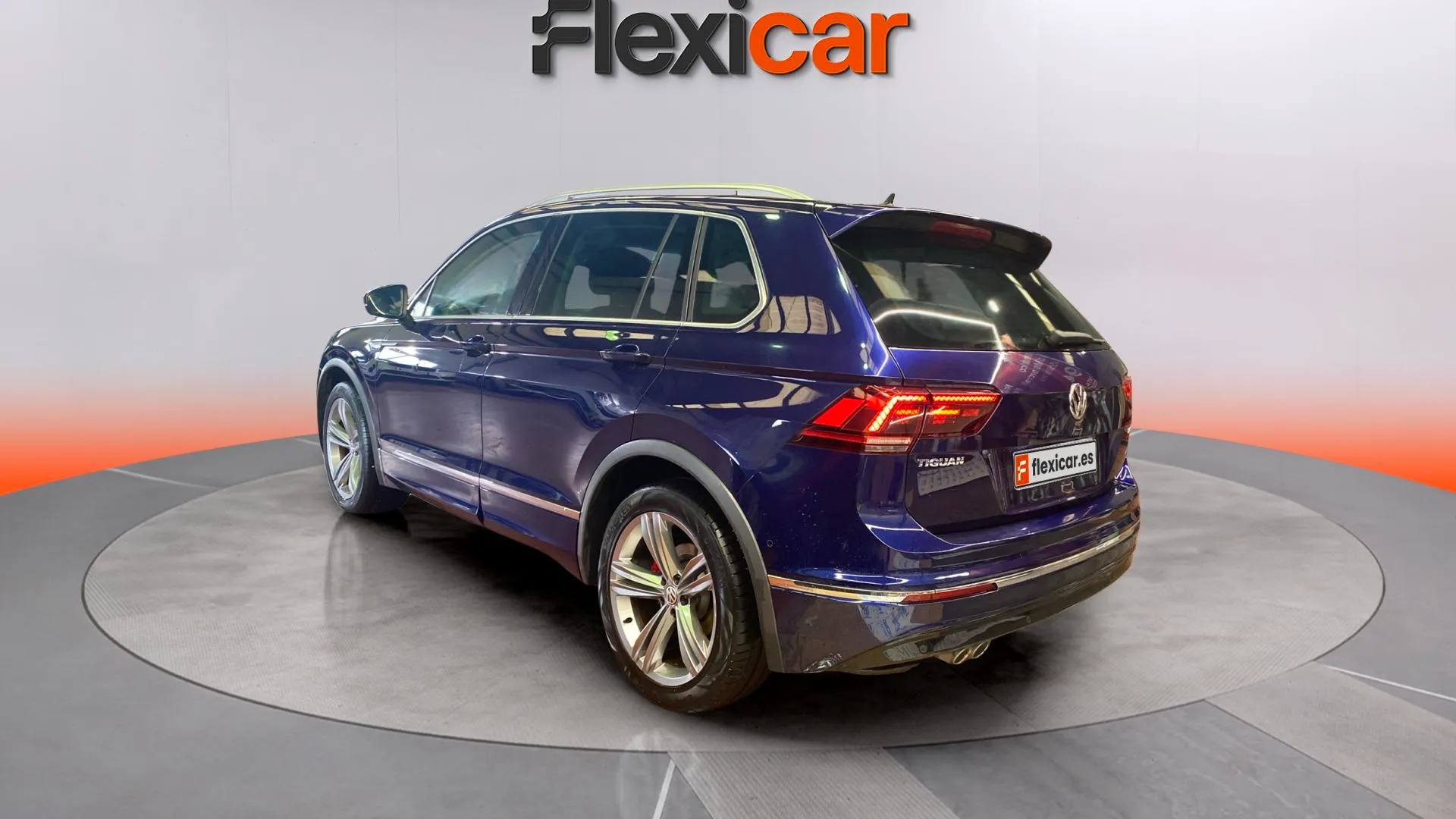 Volkswagen Tiguan Sport 2.0 TDI BMT DSG - foto 5