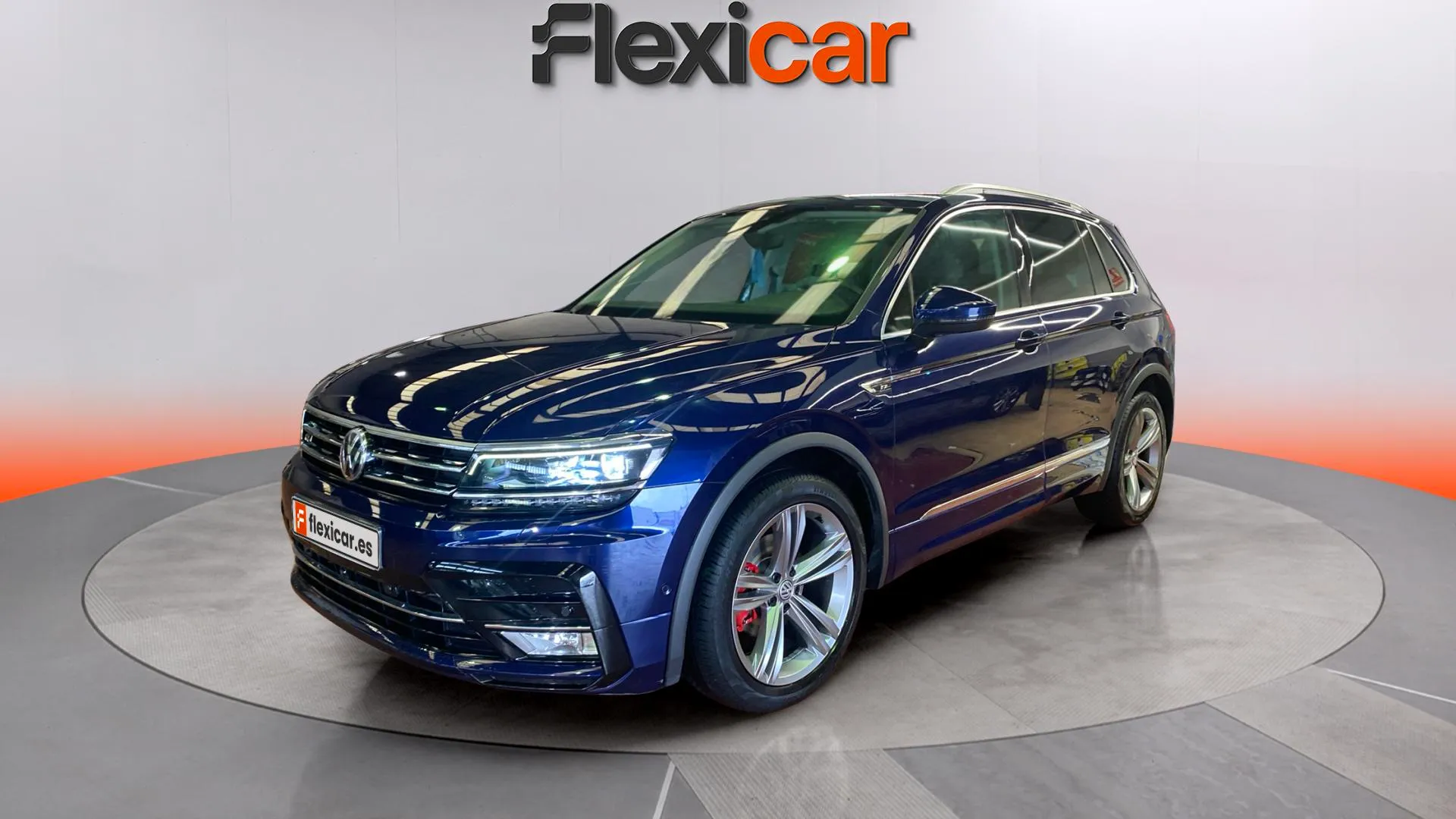 Volkswagen Tiguan Sport 2.0 TDI BMT DSG - foto 2