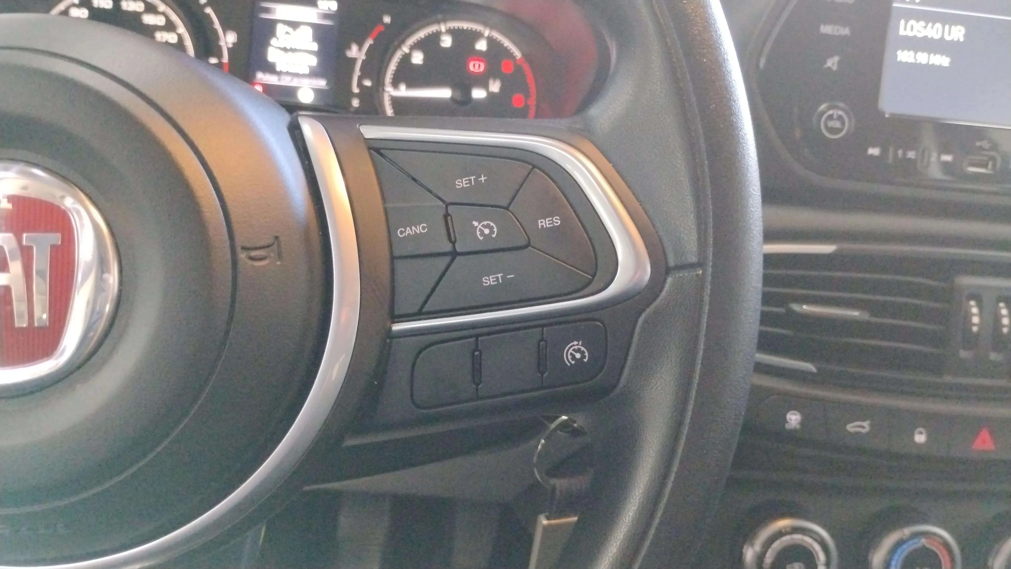 Fiat Tipo Sedán Diésel 1.6 - foto 17