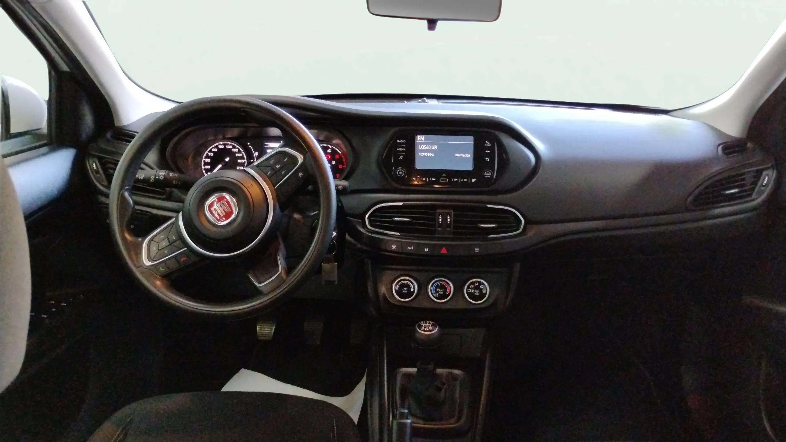 Fiat Tipo Sedán Diésel 1.6 - foto 6