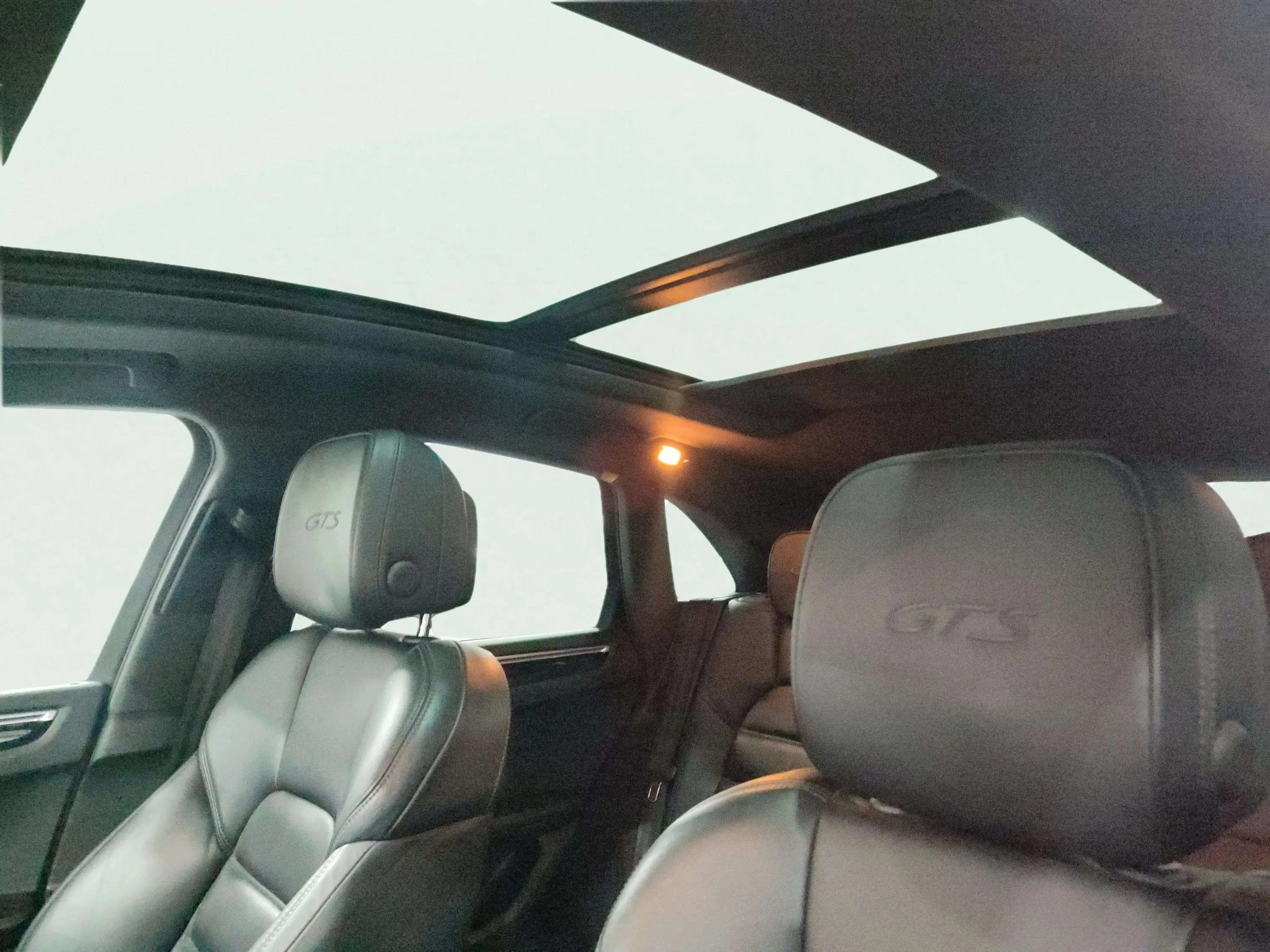 Porsche Macan GTS - foto 15