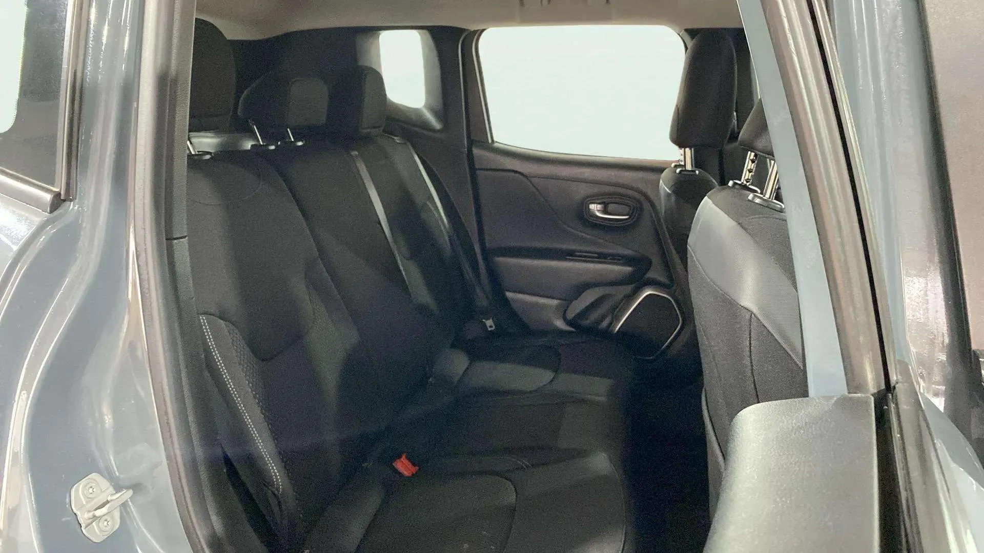Jeep Renegade 1.4 Mair Ddct Longitude FWD E6 - foto 14