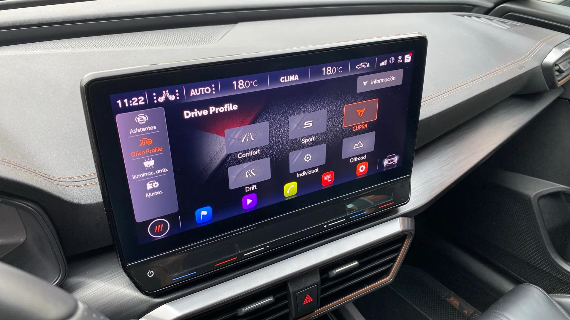Cupra Formentor 2.5 TSI VZ5 4Drive DSG - foto 22