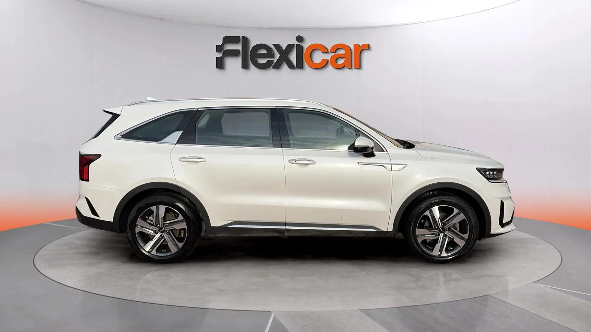 Kia Sorento 1.6 T-GDi HEV Drive 4x2 7 plazas - foto 8
