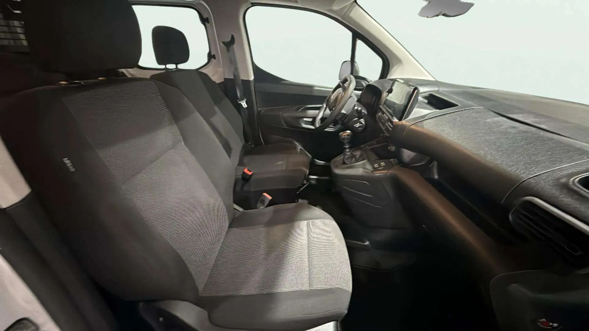 Citroën Berlingo Talla M BlueHDi 100 MAX - foto 11