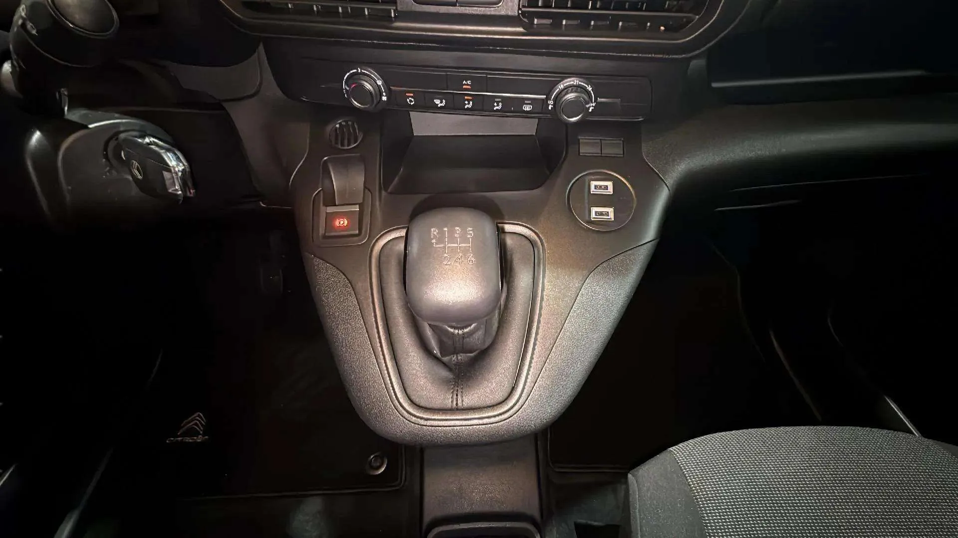 Citroën Berlingo Talla M BlueHDi 100 MAX - foto 20