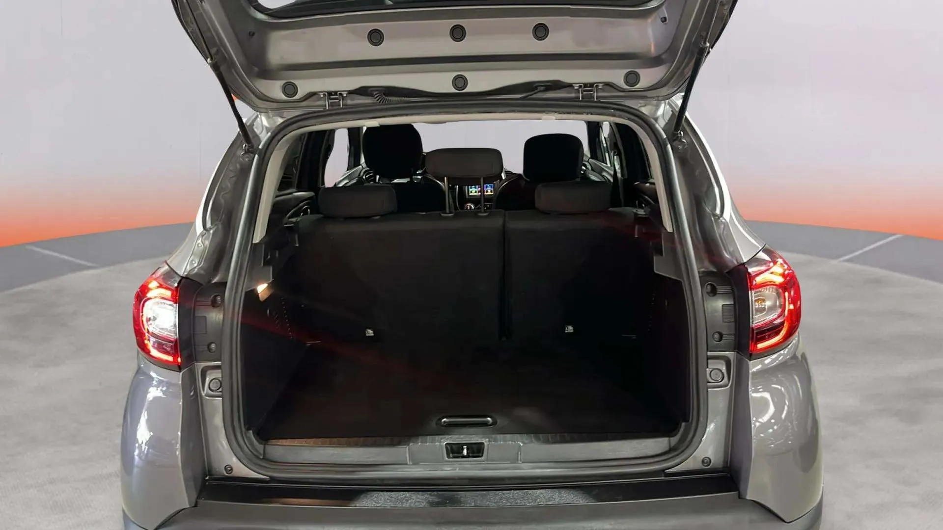 Renault Captur Limited TCe GPF - foto 25