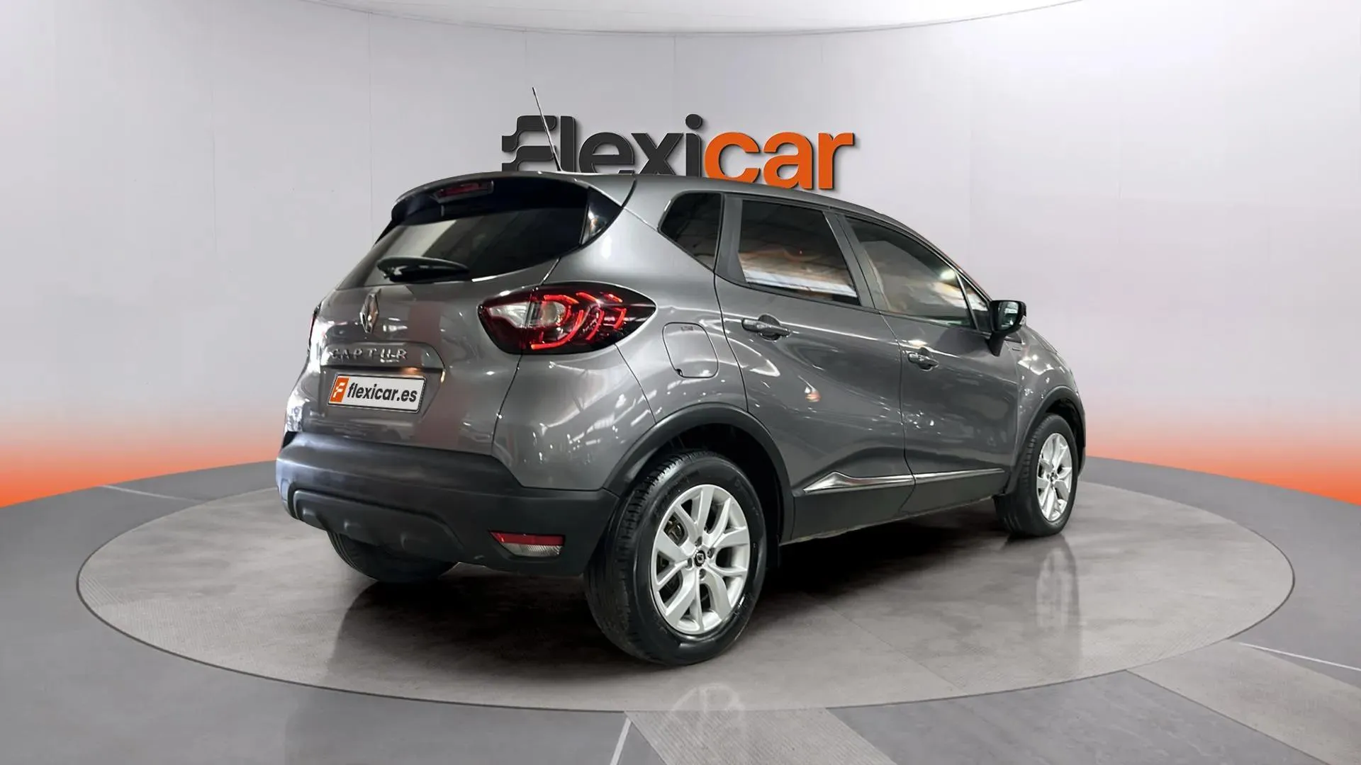 Renault Captur Limited TCe GPF - foto 7