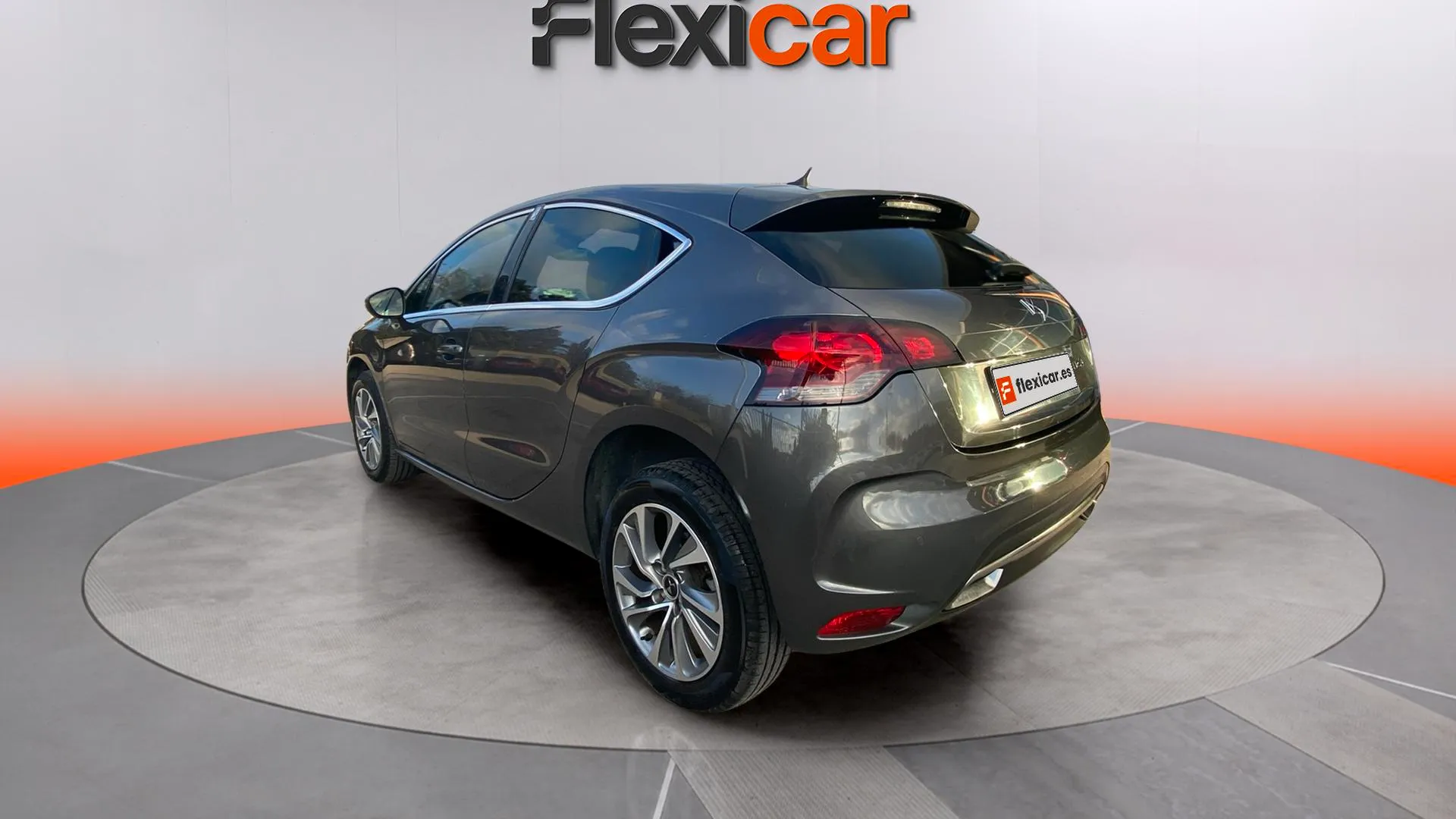DS DS 4 1.6 BlueHDi STT Design - foto 4