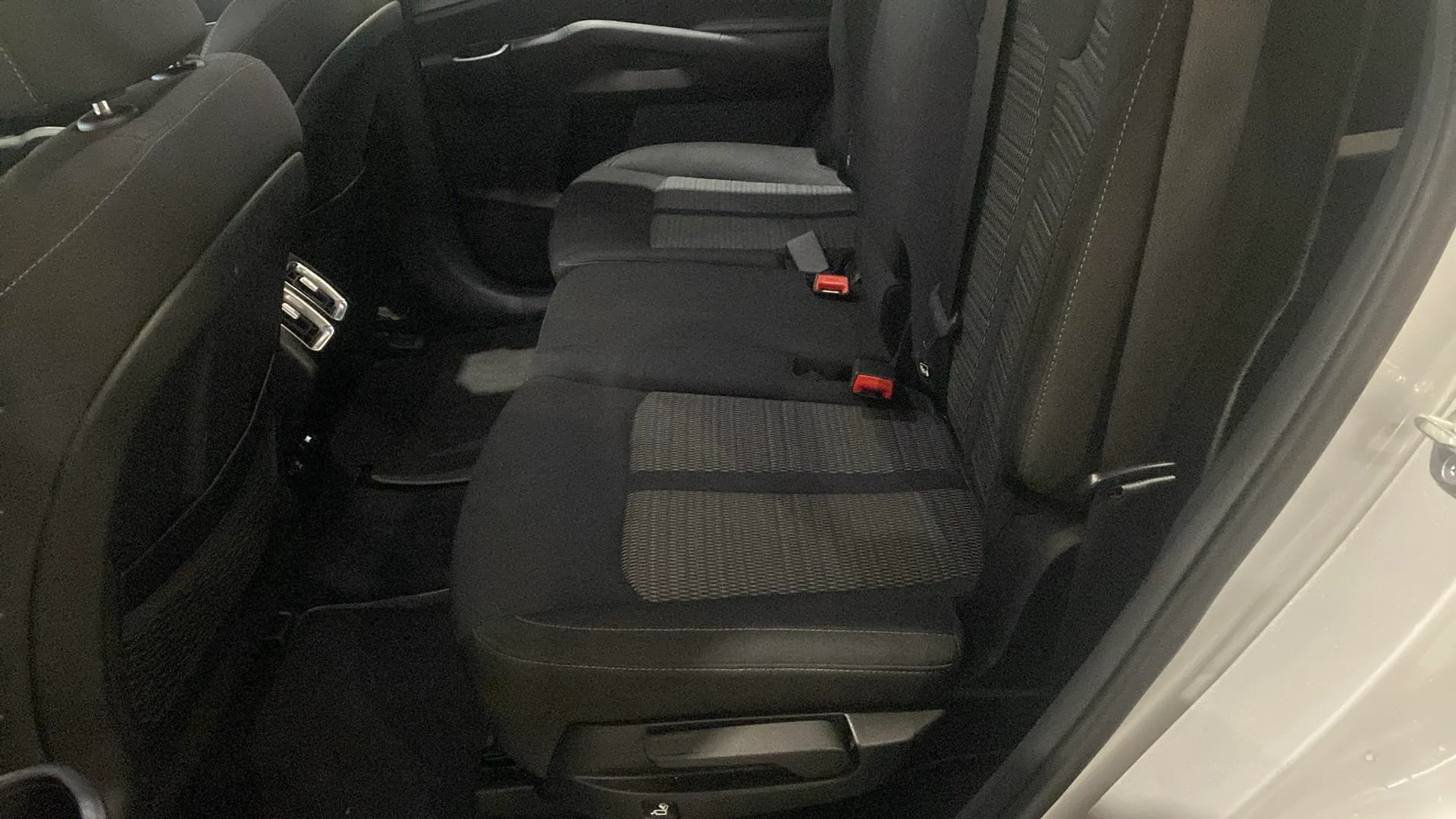 Kia Sorento 1.6 T-GDi HEV Drive 4x2 7 plazas - foto 13