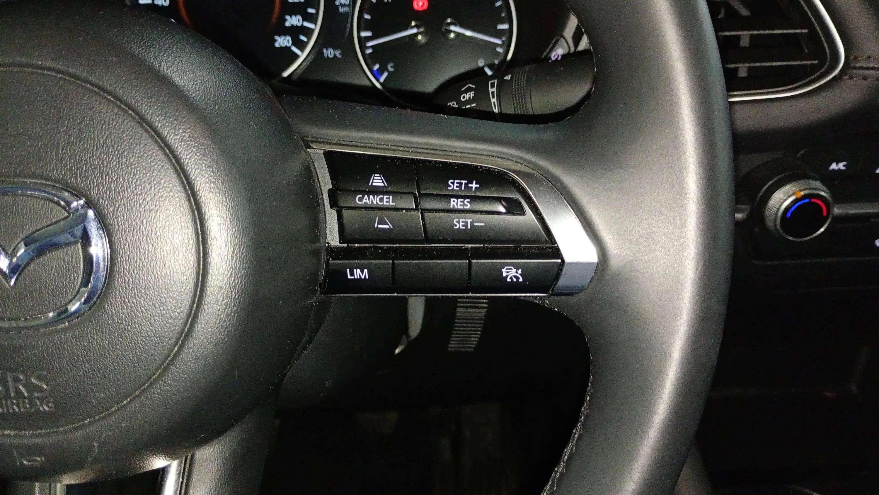 Mazda Mazda3 2.5L e-Skyactiv G MHEV Prime-line - foto 10