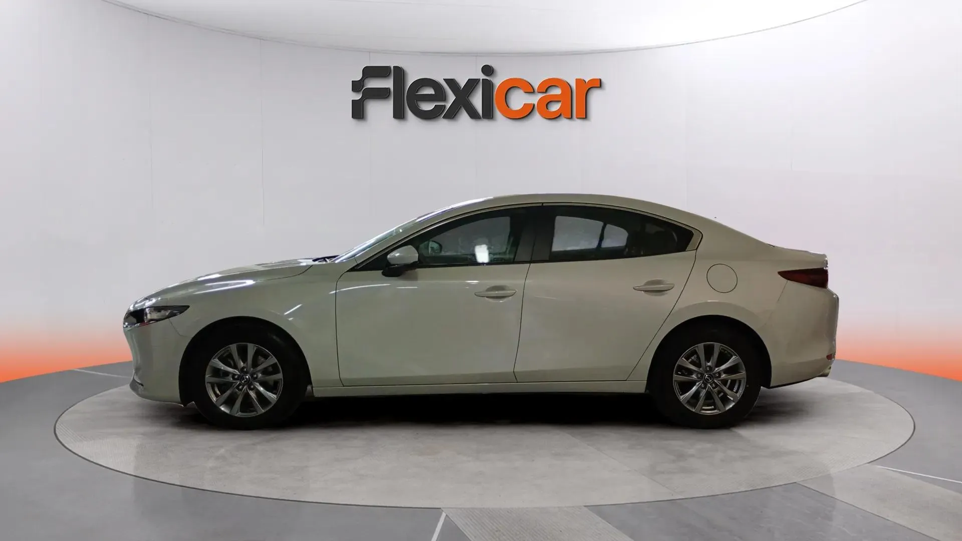 Mazda Mazda3 2.5L e-Skyactiv G MHEV Prime-line - foto 4