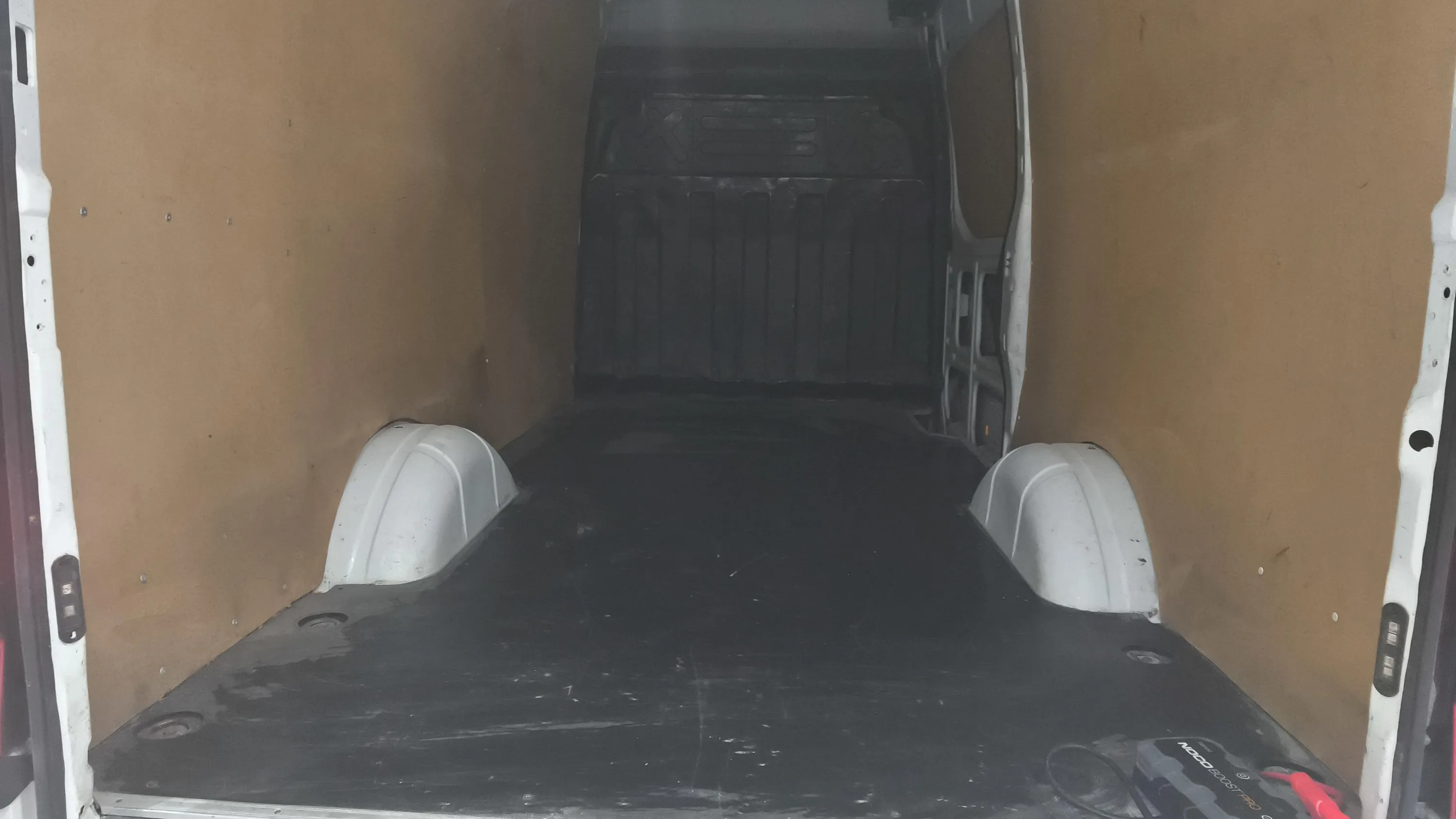 Iveco Daily 35S16 - foto 9