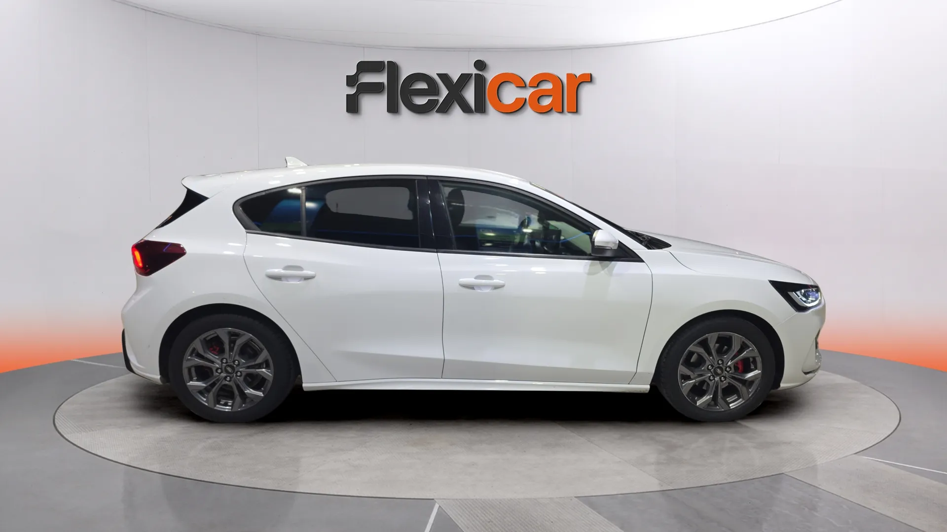 Ford Focus 1.0 EcoBoost MHEV ST-Line X - foto 7