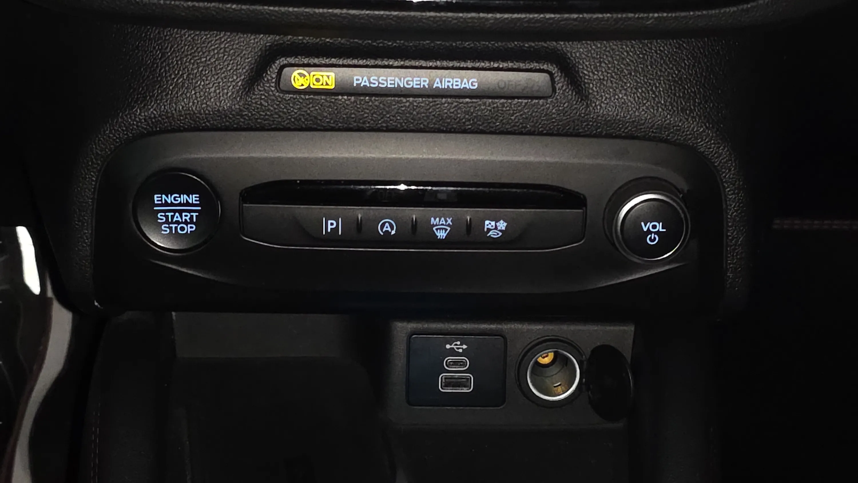Ford Focus 1.0 EcoBoost MHEV ST-Line X - foto 20