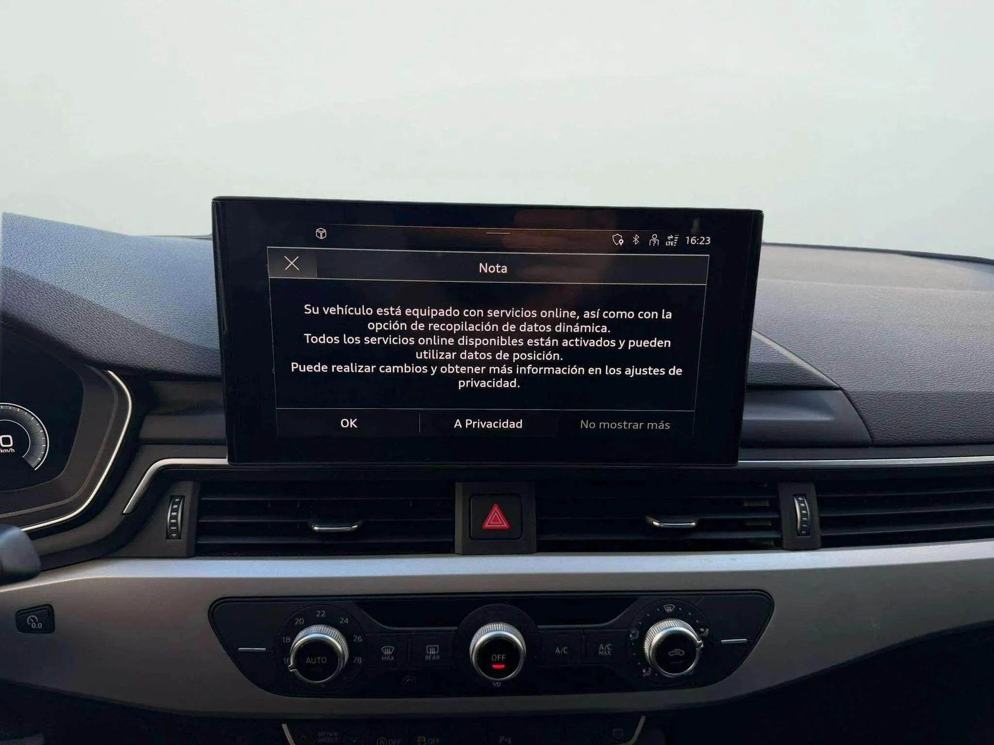 Audi A4 Advanced 30 TDI S tronic - foto 9