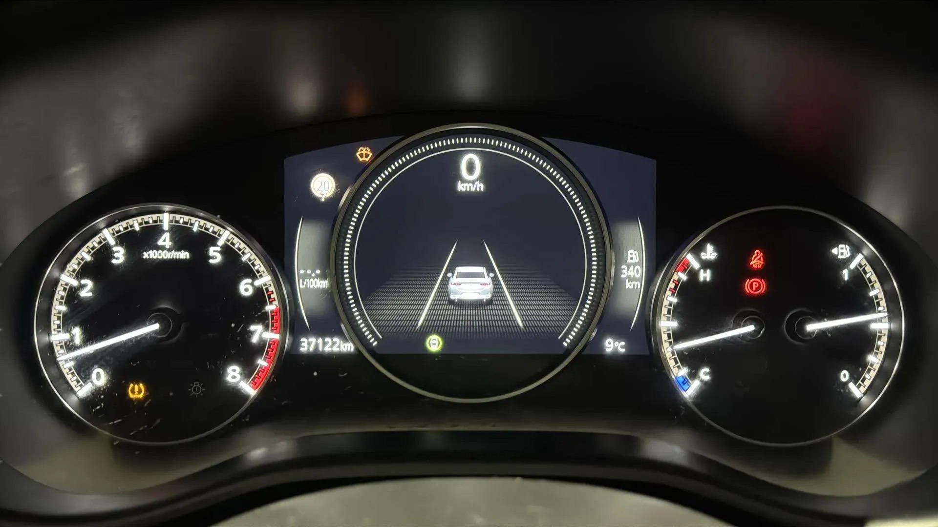 Mazda Mazda3 2.5L e-Skyactiv G MHEV Prime-line - foto 9