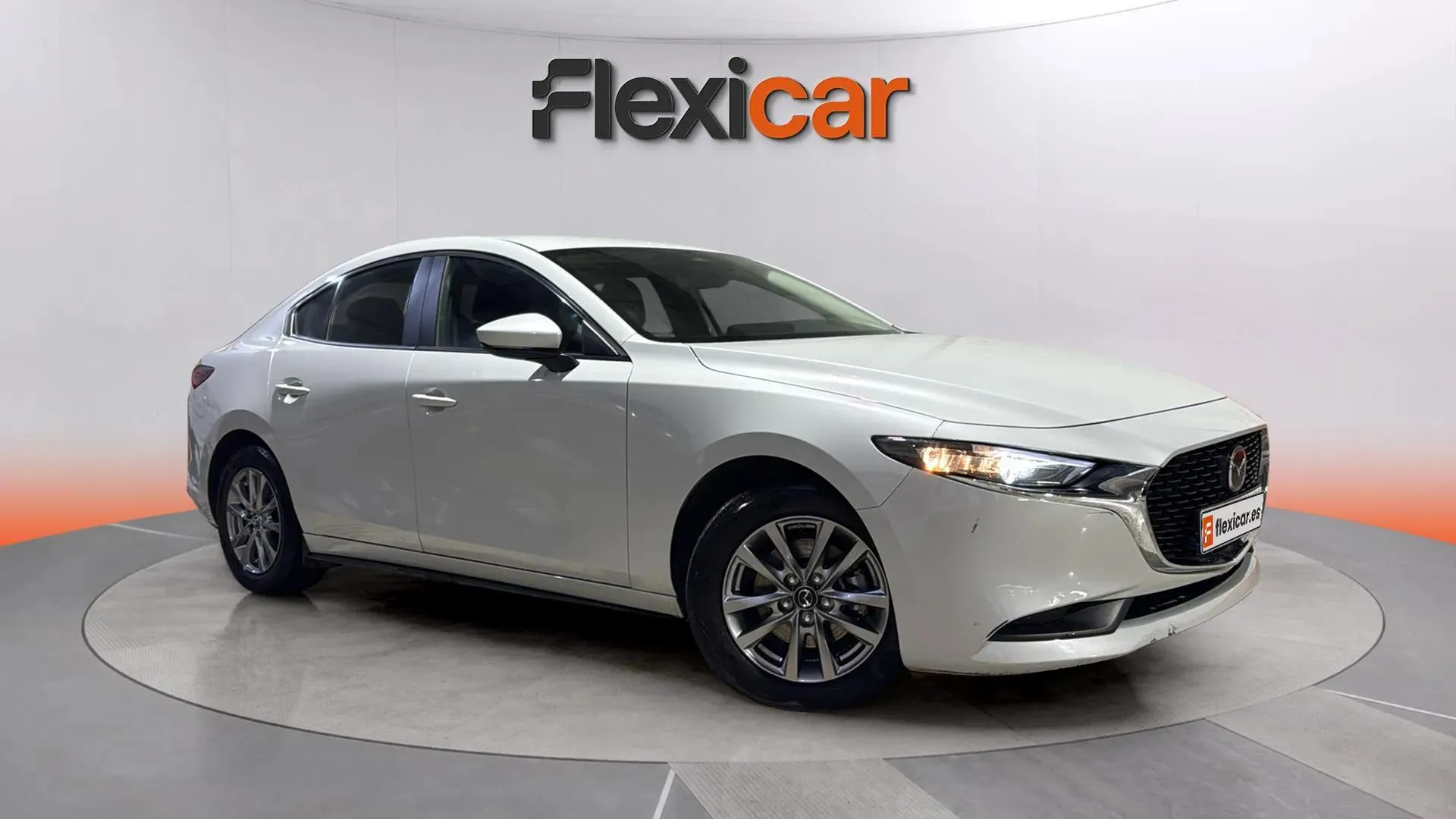 Mazda Mazda3 2.5L e-Skyactiv G MHEV Prime-line