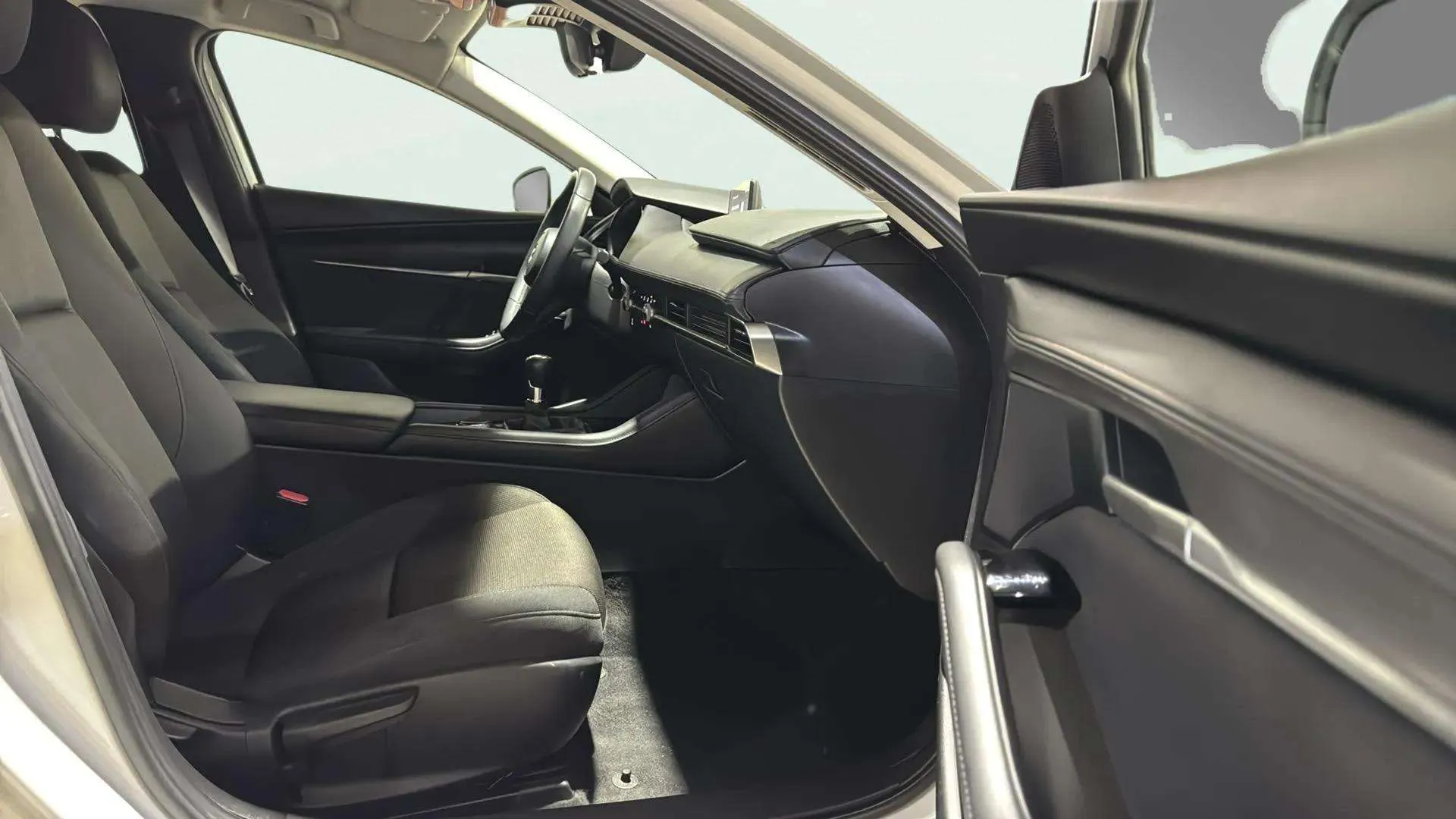 Mazda Mazda3 2.5L e-Skyactiv G MHEV Prime-line - foto 20