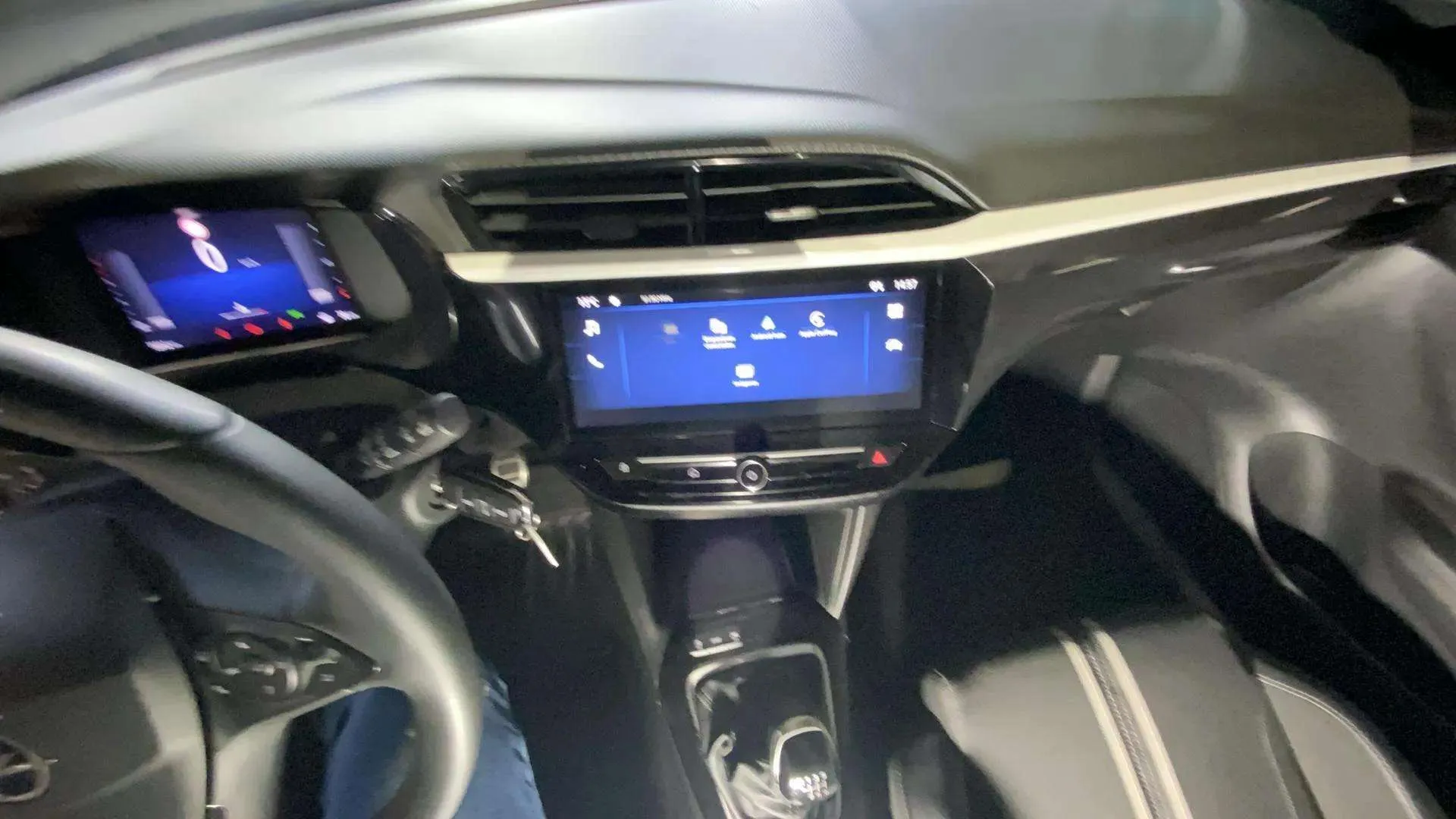 Opel Corsa 1.2T XHL GS - foto 22