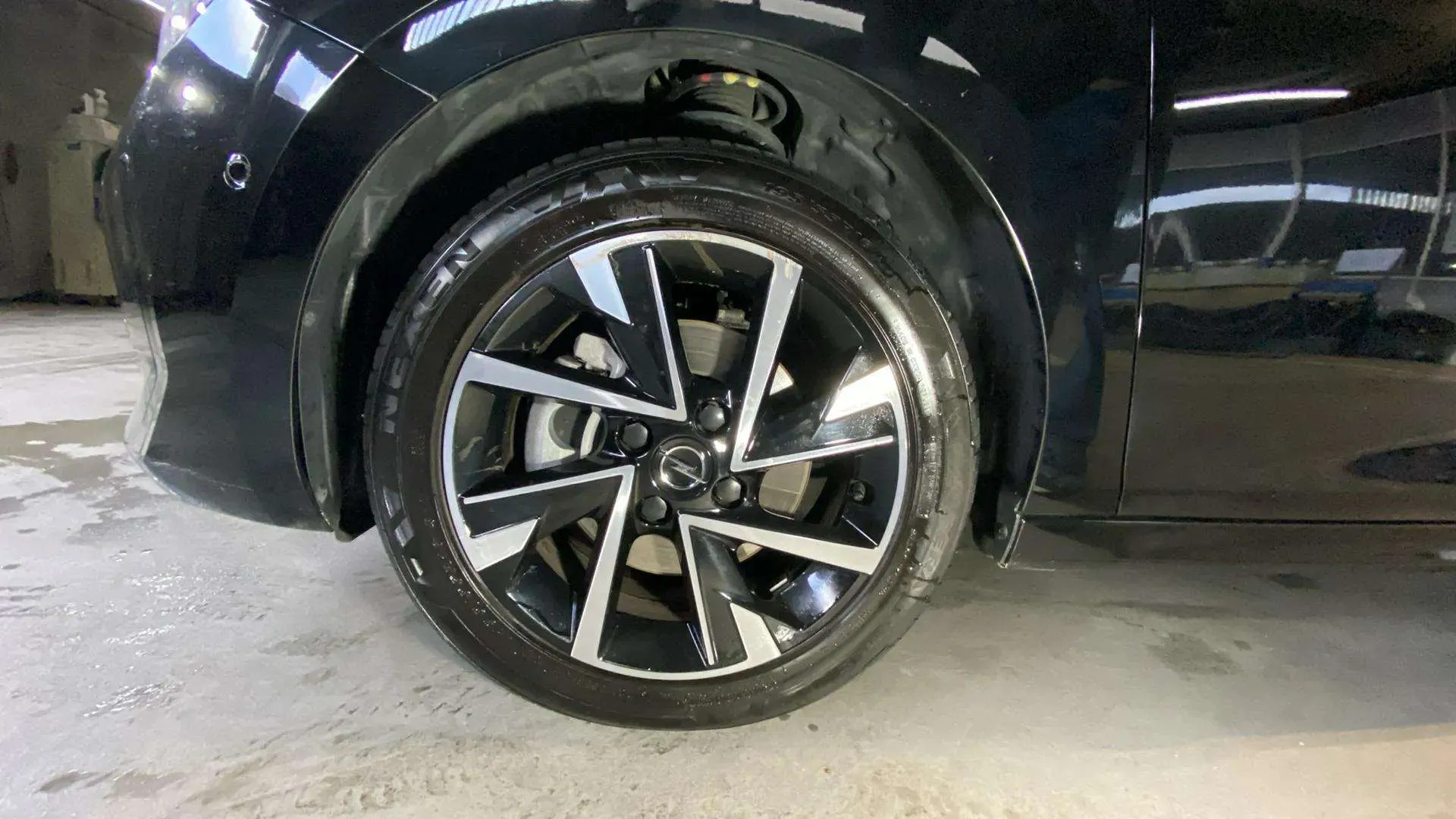 Opel Corsa 1.2T XHL GS - foto 18