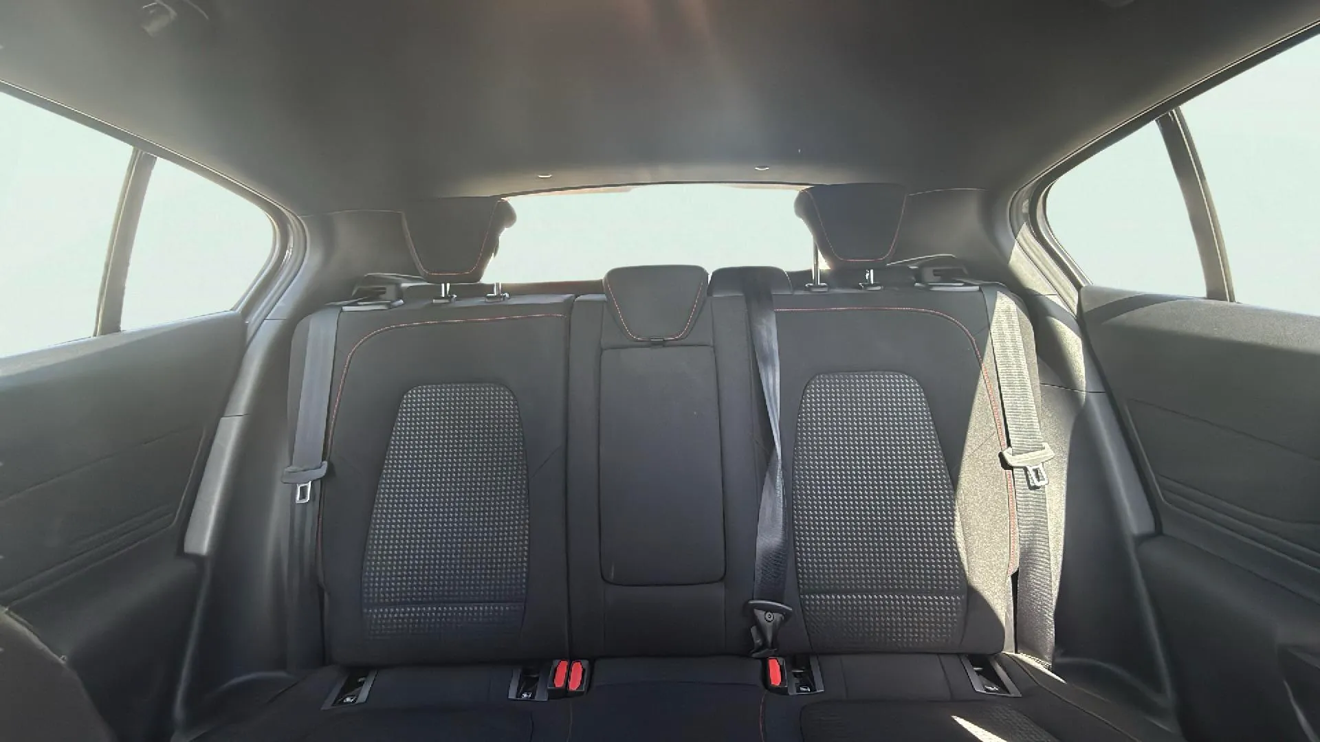 Ford Focus 1.0 EcoBoost MHEV Active - foto 15