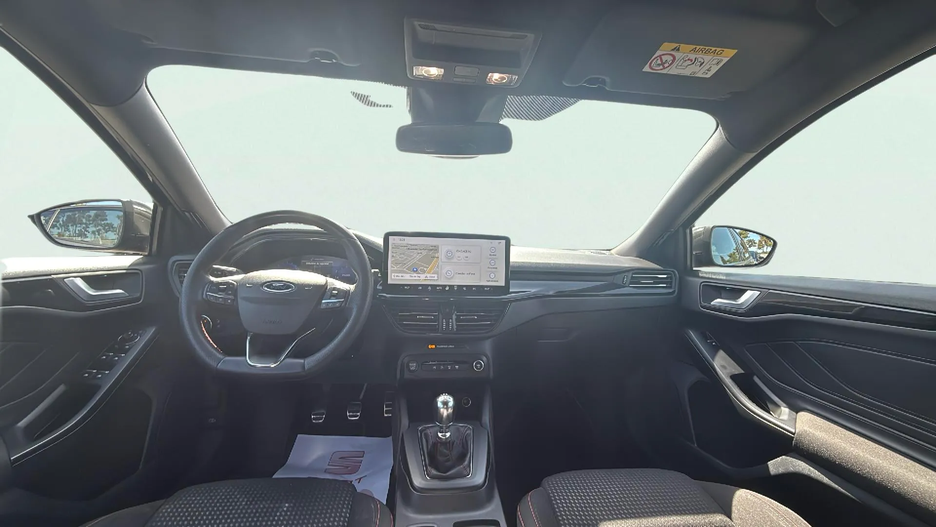 Ford Focus 1.0 EcoBoost MHEV Active - foto 12